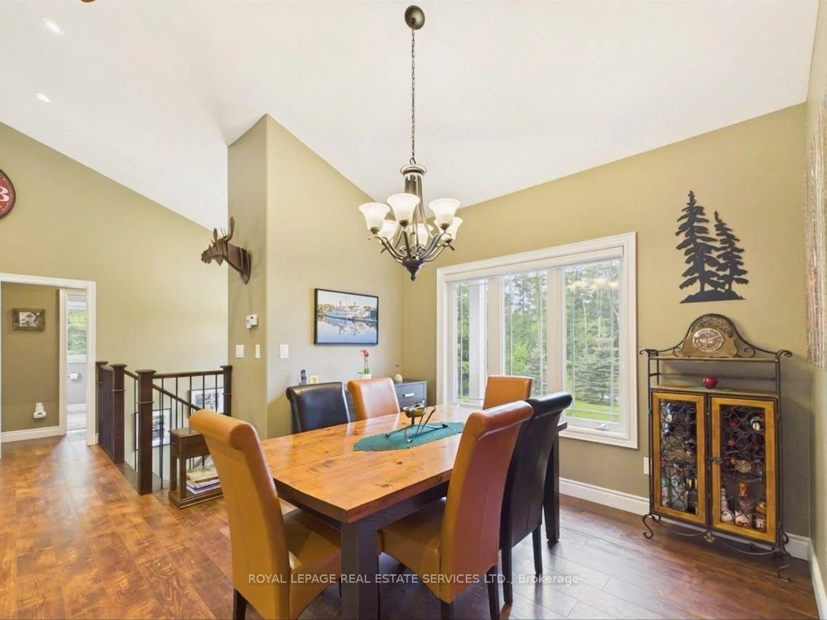Photo 20 of 1045 Tower Crescent, Gravenhurst, Morrison — HOMEH