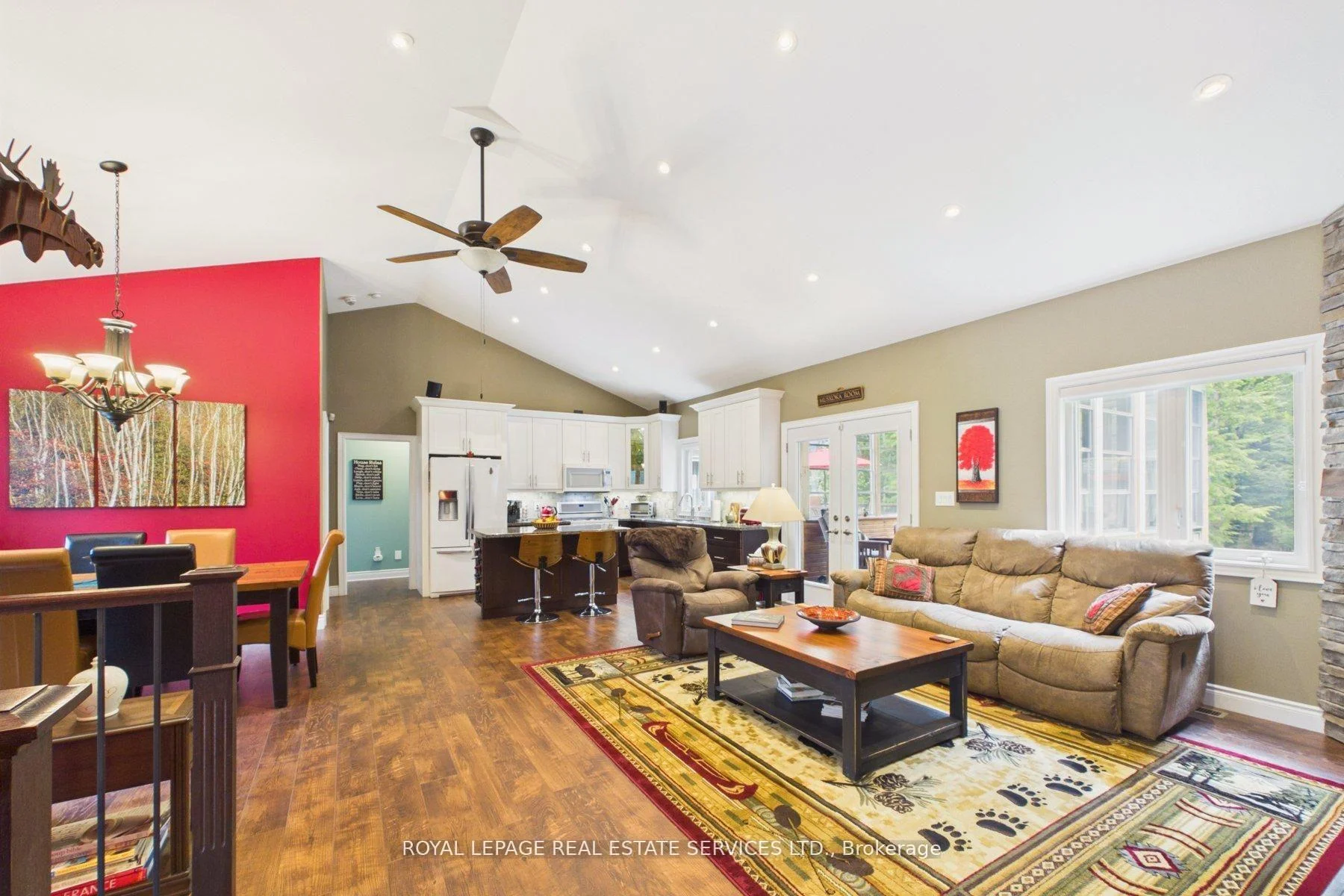 Photo 23 of 1045 Tower Crescent, Gravenhurst, Morrison — HOMEH