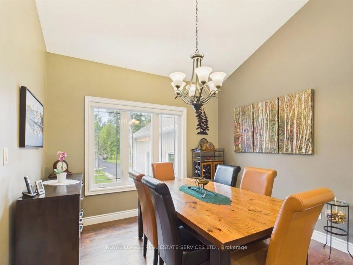 Photo 24 of 1045 Tower Crescent, Gravenhurst, Morrison — HOMEH