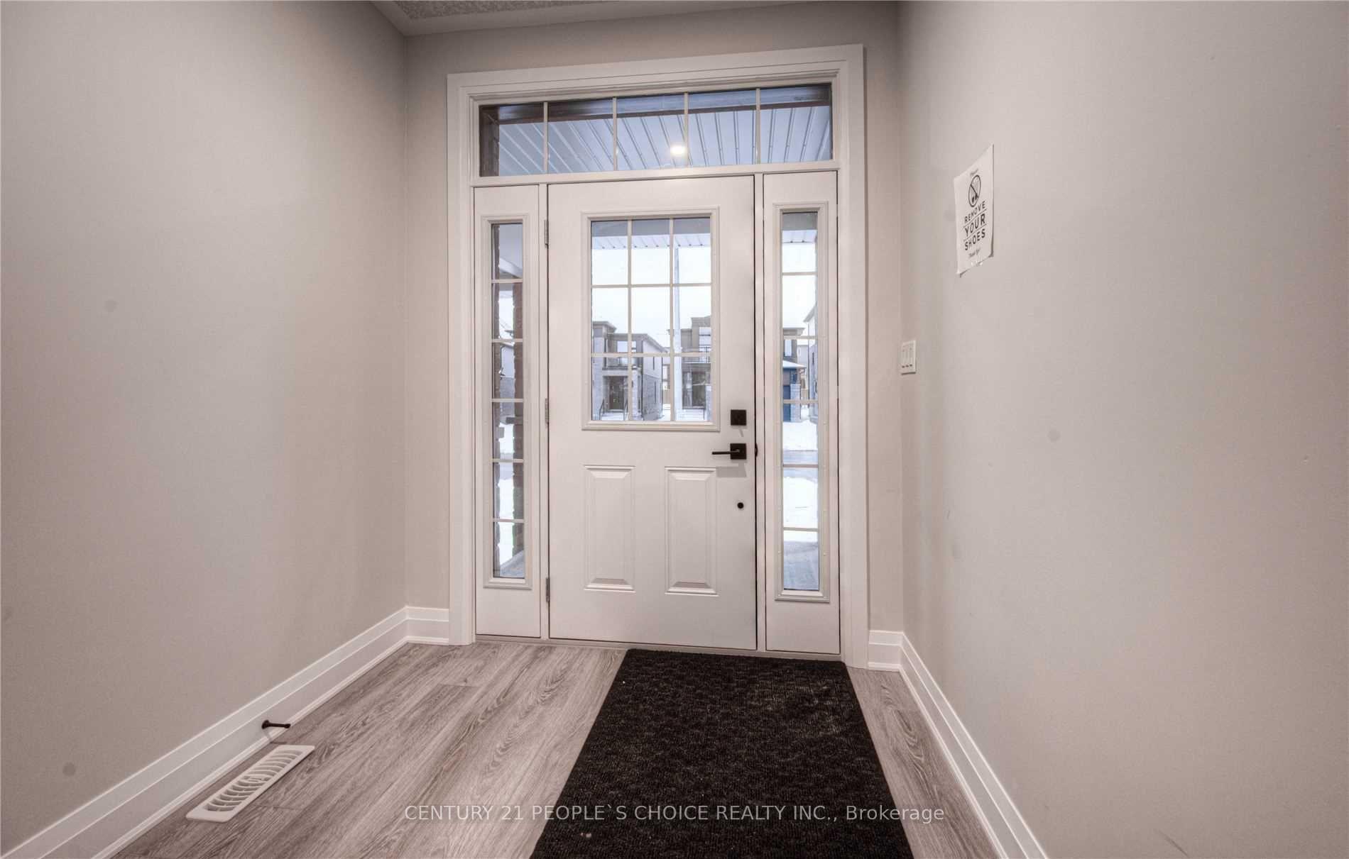 Photo 5 of 285 Raspberry Place, Waterloo, Clair Hills — HOMEH