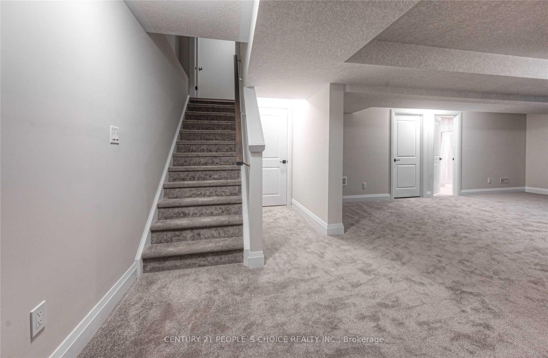 Photo 25 of 285 Raspberry Place, Waterloo, Clair Hills — HOMEH