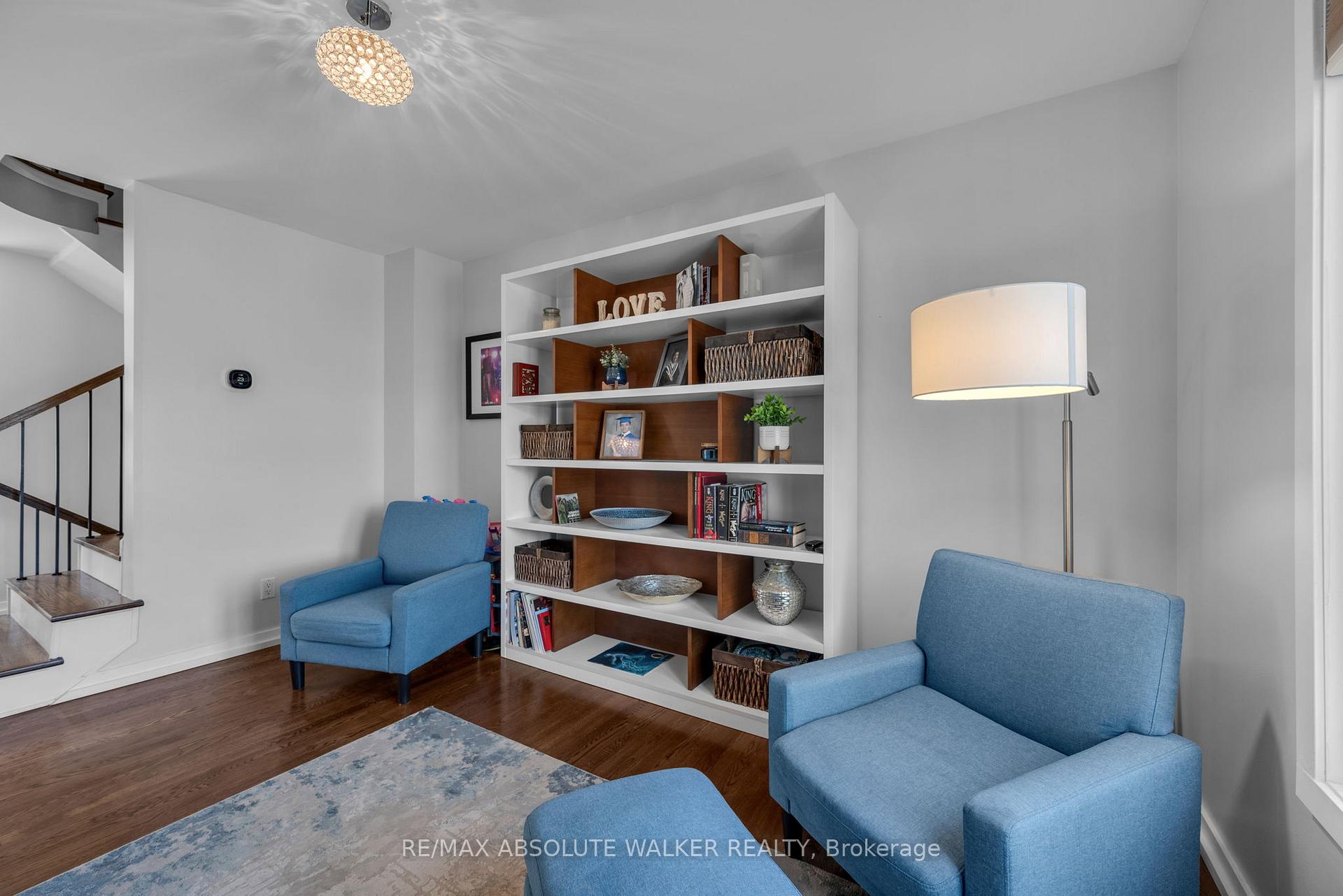 Photo 11 of 1368 Norview Crescent, Ottawa, Fallingbrook/Ridgemount — HOMEH