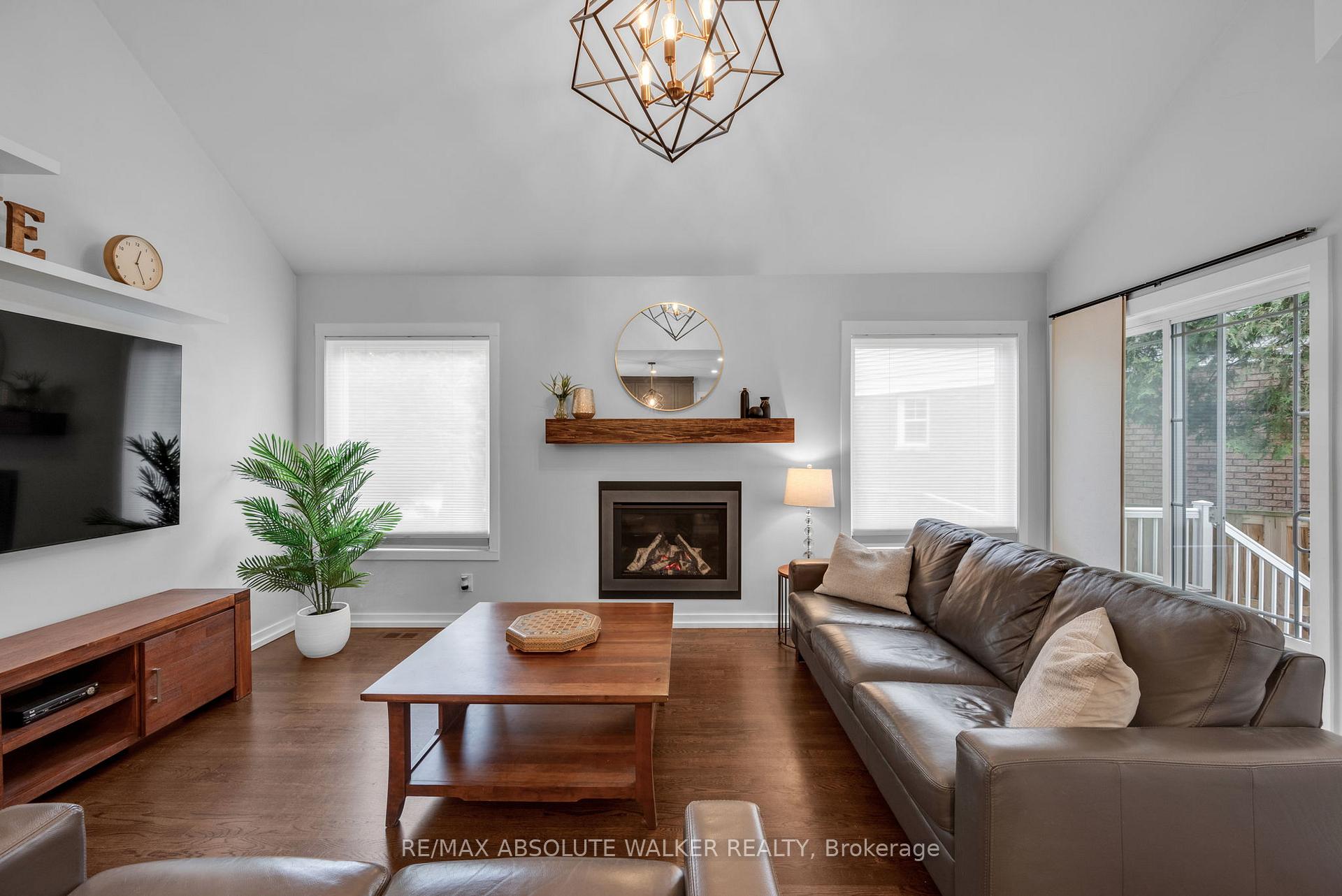 Photo 16 of 1368 Norview Crescent, Ottawa, Fallingbrook/Ridgemount — HOMEH