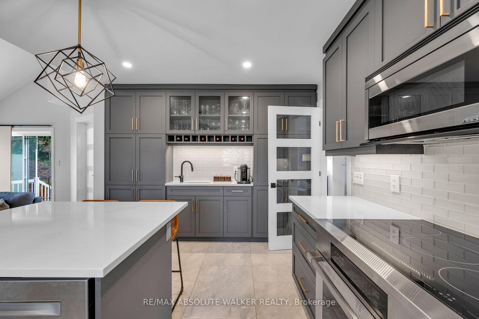 Photo 20 of 1368 Norview Crescent, Ottawa, Fallingbrook/Ridgemount — HOMEH
