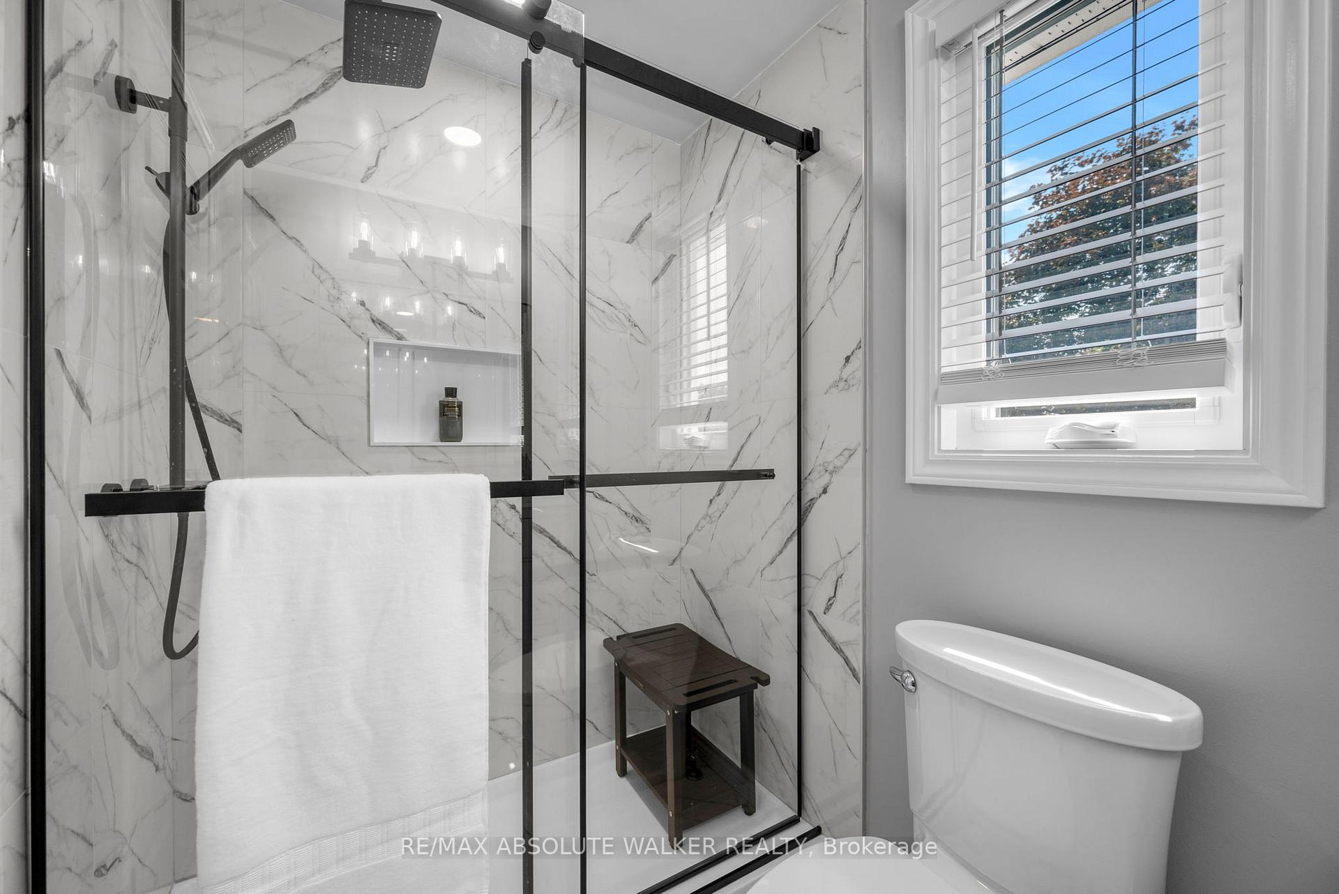 Photo 28 of 1368 Norview Crescent, Ottawa, Fallingbrook/Ridgemount — HOMEH