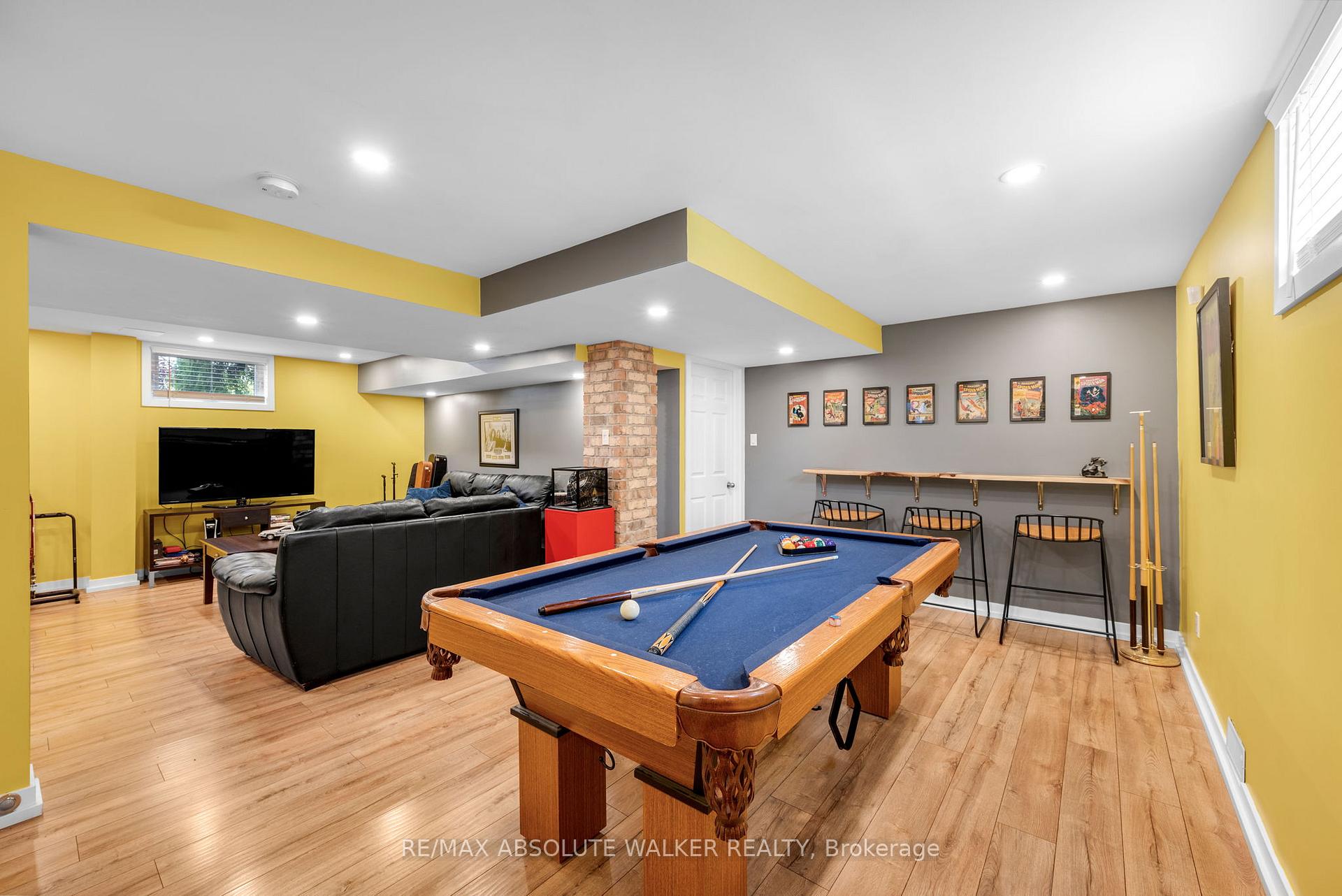 Photo 36 of 1368 Norview Crescent, Ottawa, Fallingbrook/Ridgemount — HOMEH
