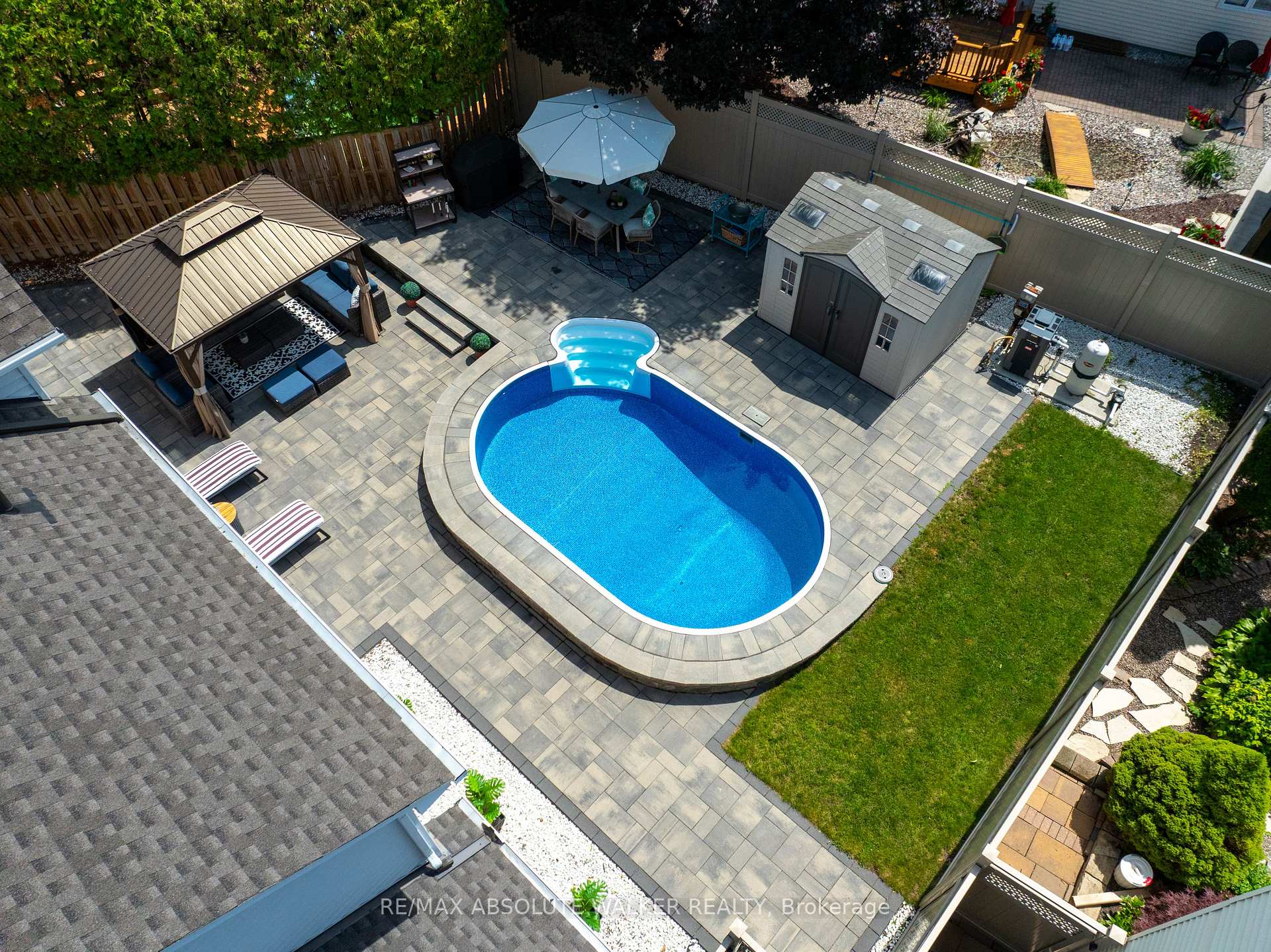 Photo 45 of 1368 Norview Crescent, Ottawa, Fallingbrook/Ridgemount — HOMEH