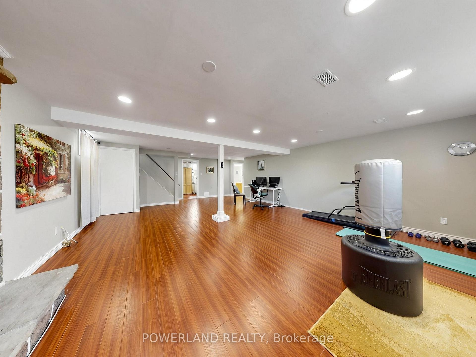 Photo 36 of 7 Laurentide Avenue, Aurora, Aurora Heights — HOMEH