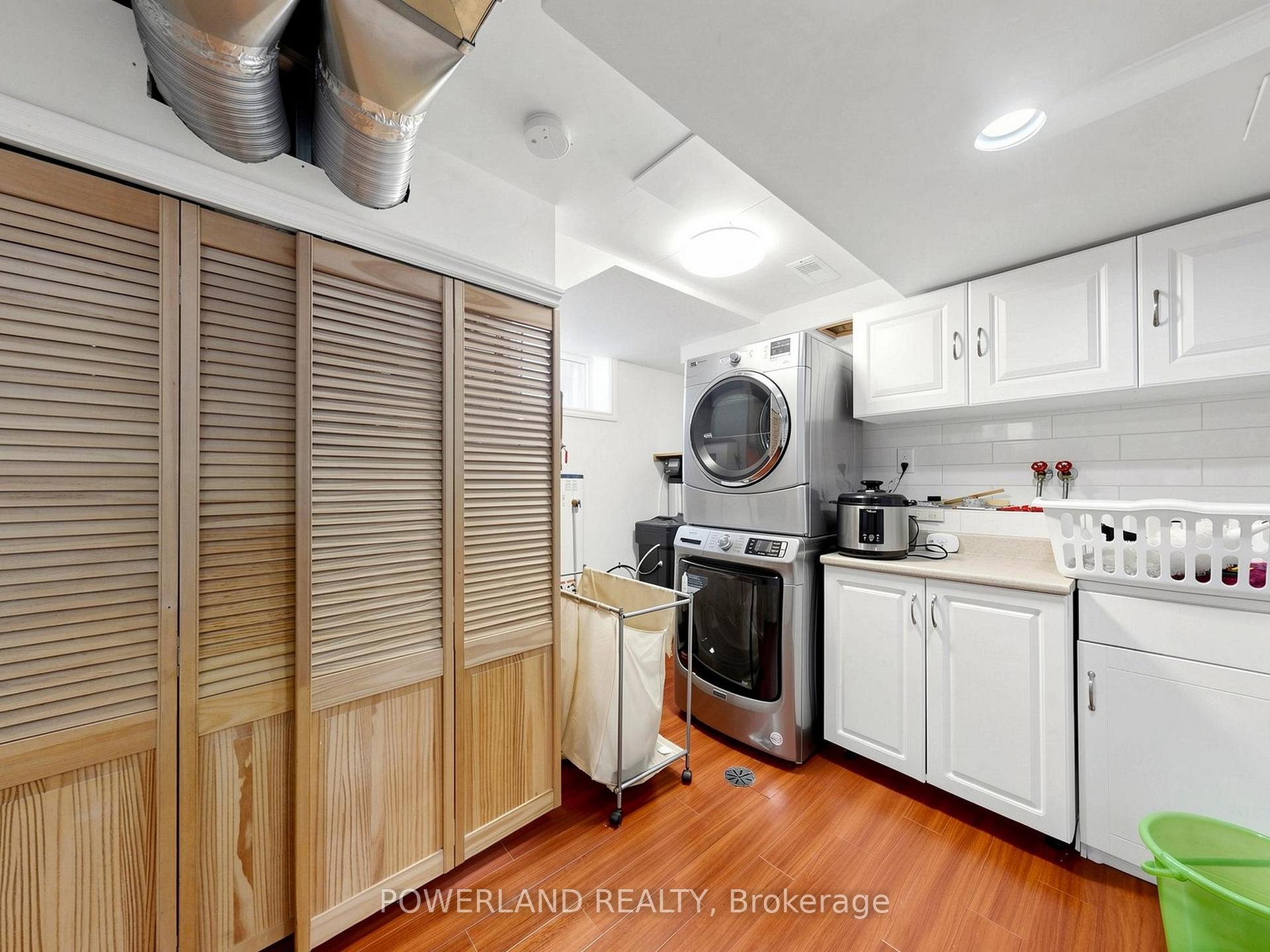 Photo 37 of 7 Laurentide Avenue, Aurora, Aurora Heights — HOMEH