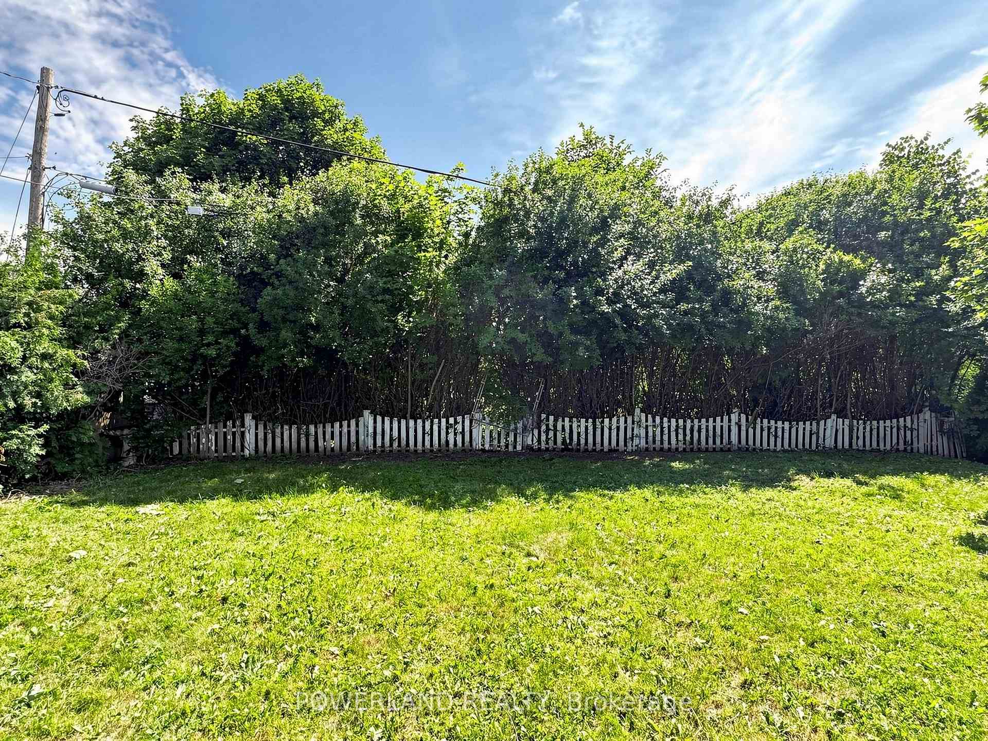 Photo 49 of 7 Laurentide Avenue, Aurora, Aurora Heights — HOMEH
