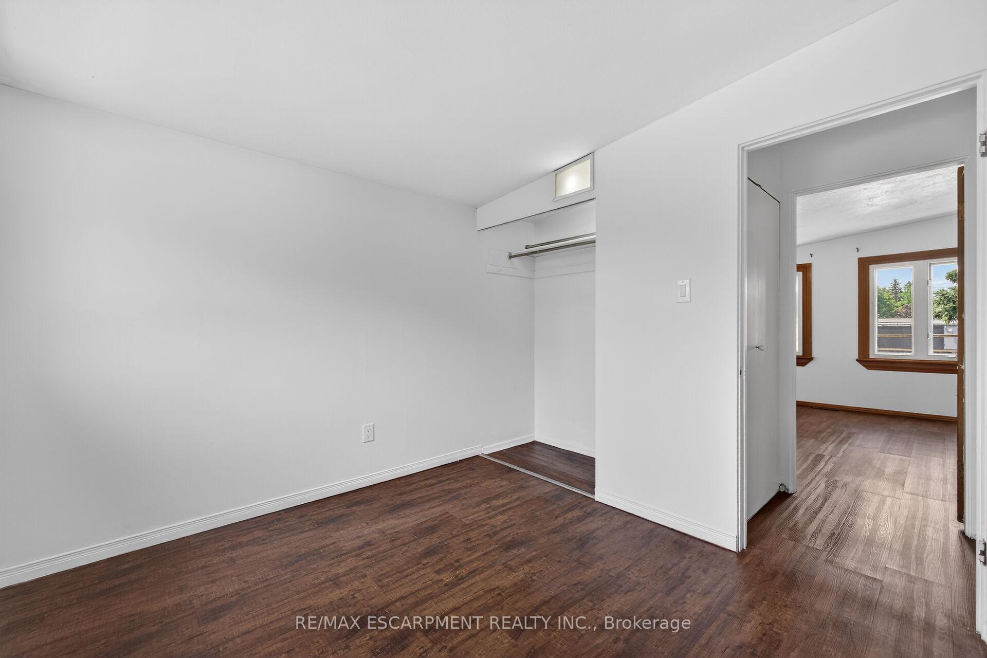 Photo 26 of 217 West 15th Street, Hamilton, Buchanan — HOMEH