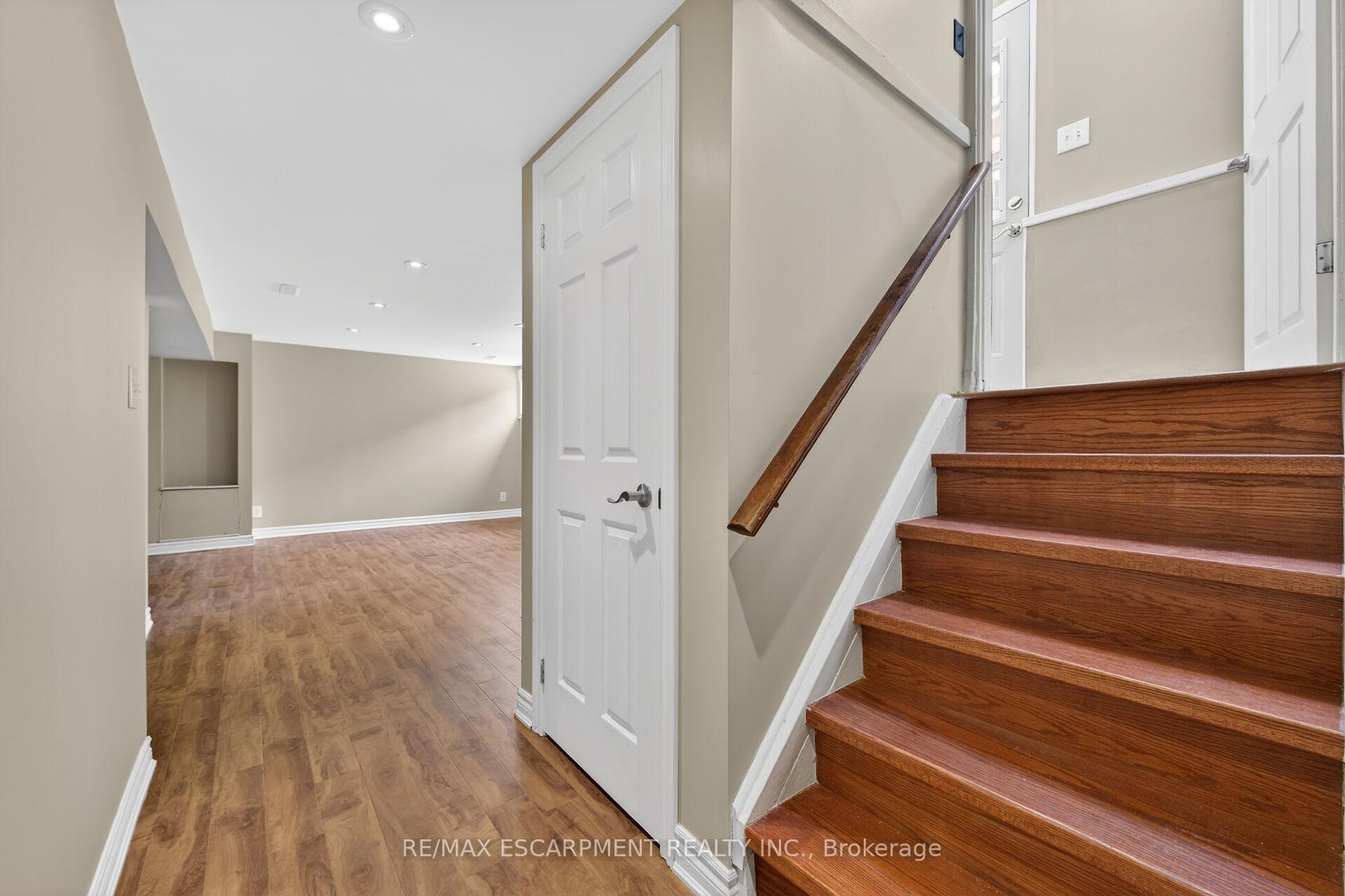 Photo 27 of 217 West 15th Street, Hamilton, Buchanan — HOMEH