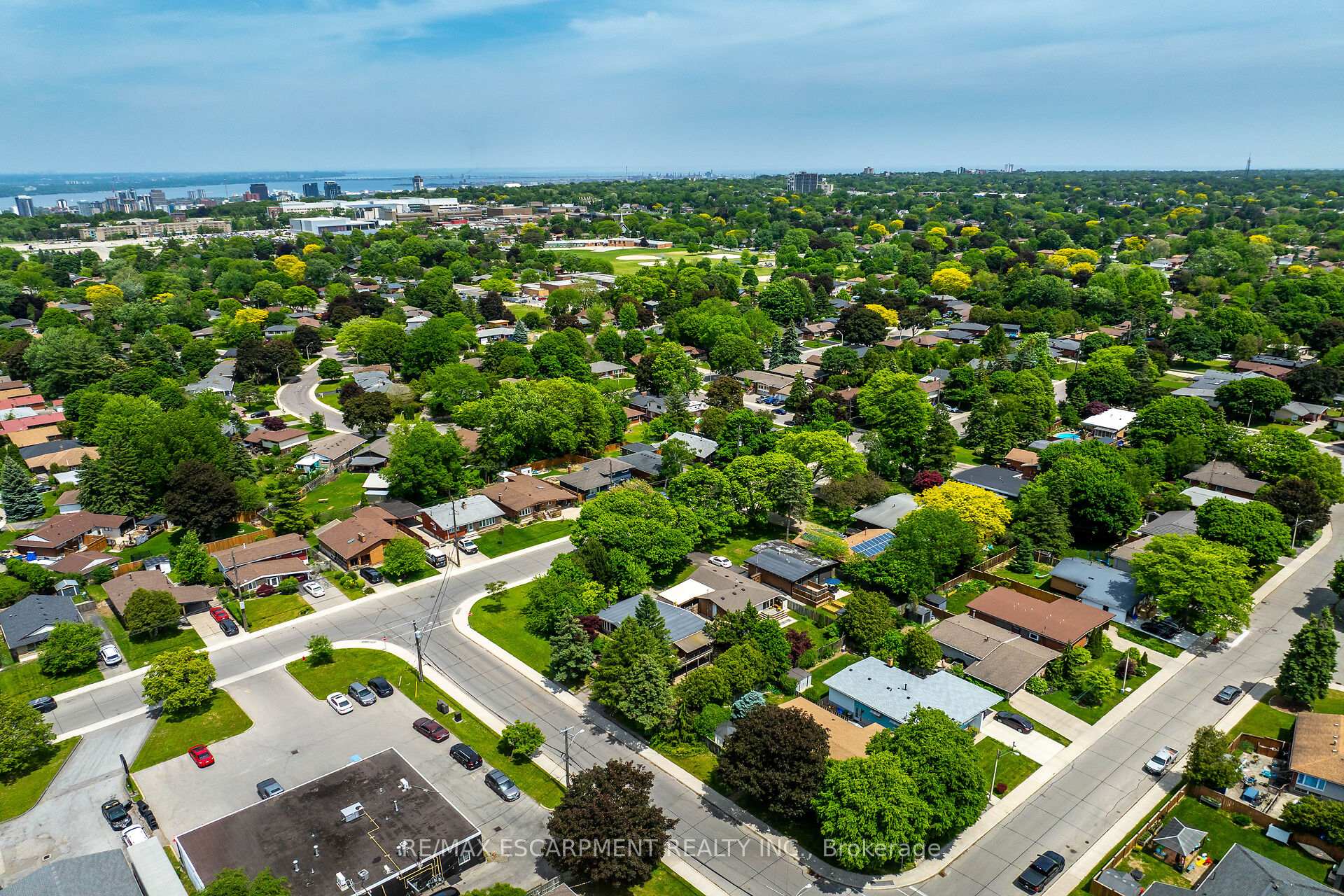 Photo 46 of 217 West 15th Street, Hamilton, Buchanan — HOMEH