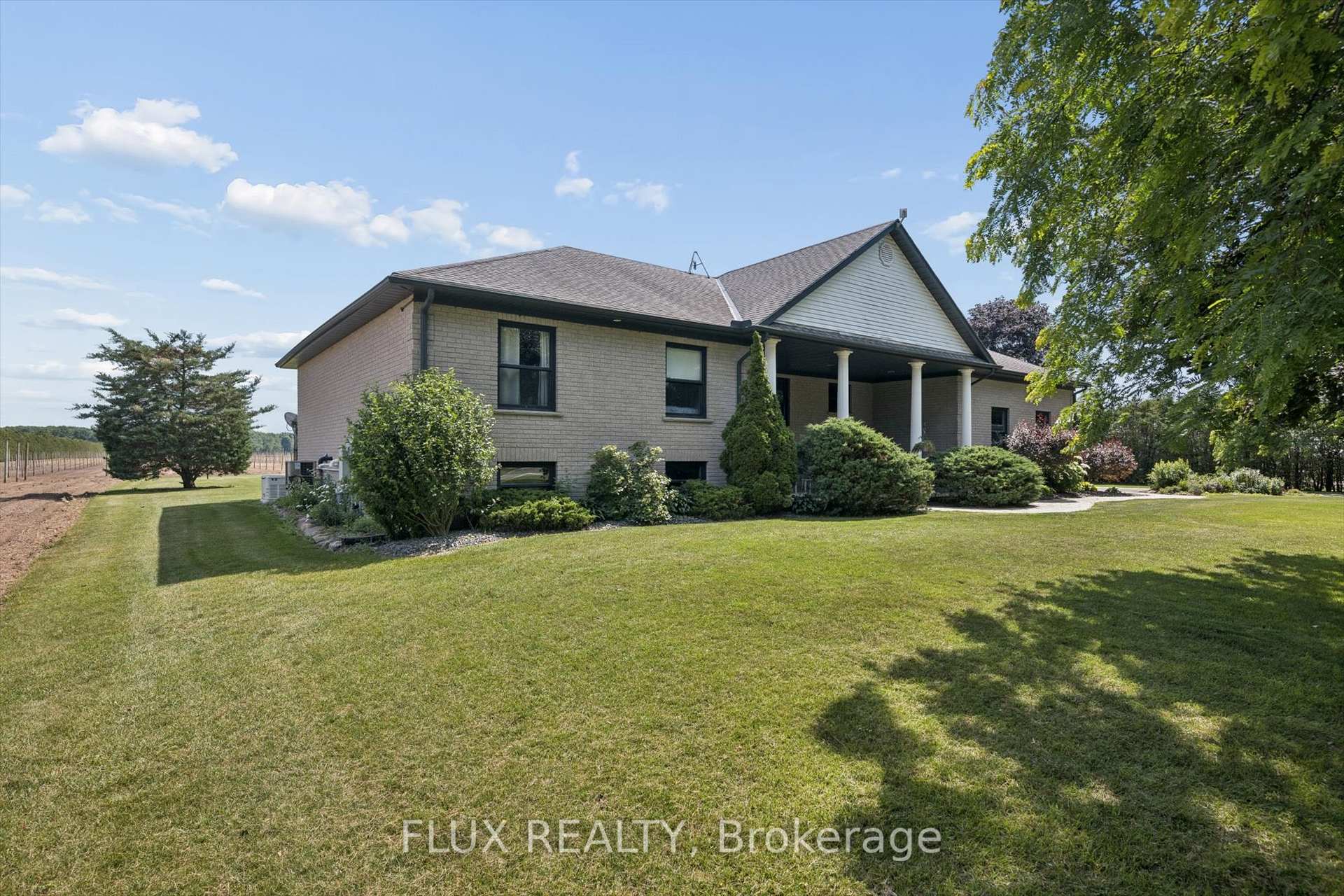 Photo 2 of 145292 Potters Road, Norwich, Rural Norwich — HOMEH