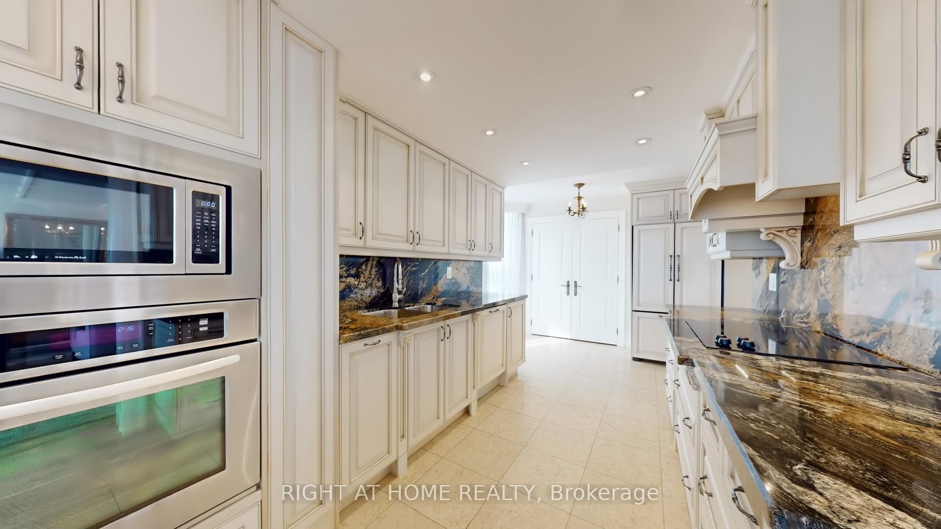 Photo 10 of Unit 2805, 100 Antibes Drive, North York, Westminster-Branson — HOMEH