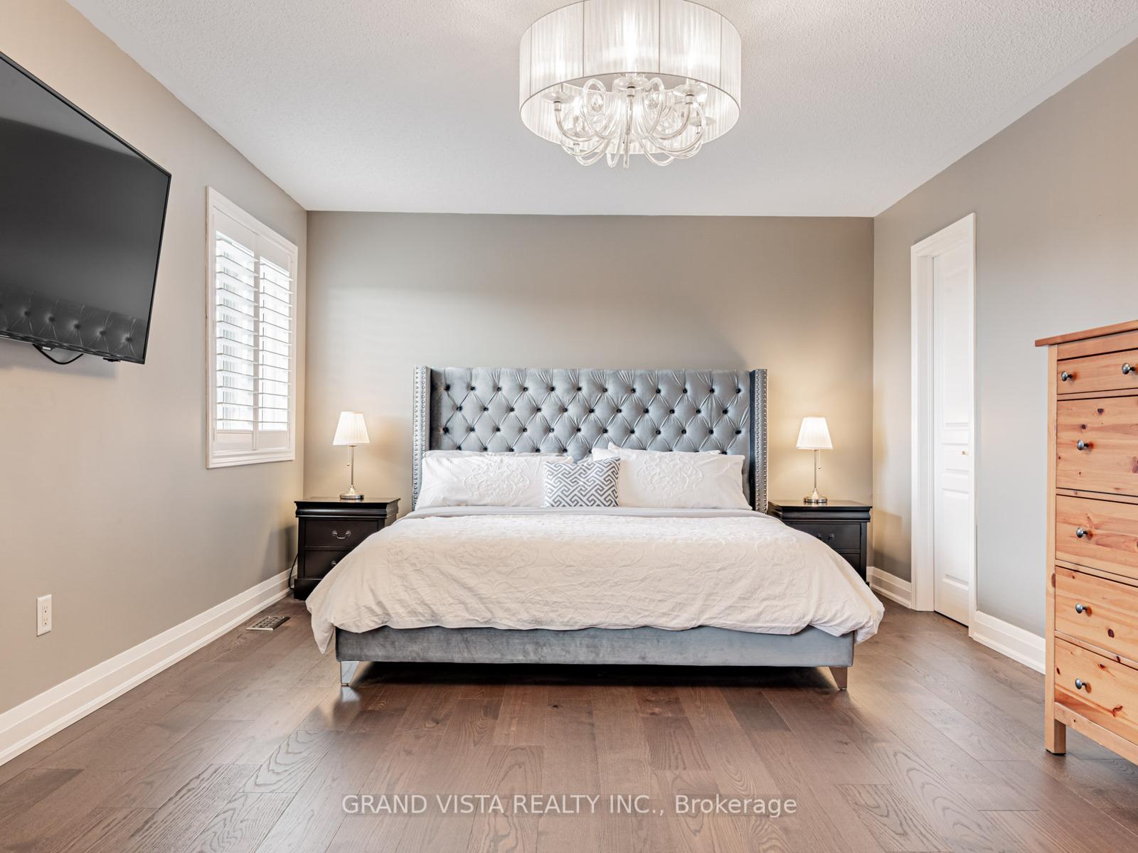 Photo 37 of 31 Routledge Drive, Richmond Hill, Oak Ridges — HOMEH
