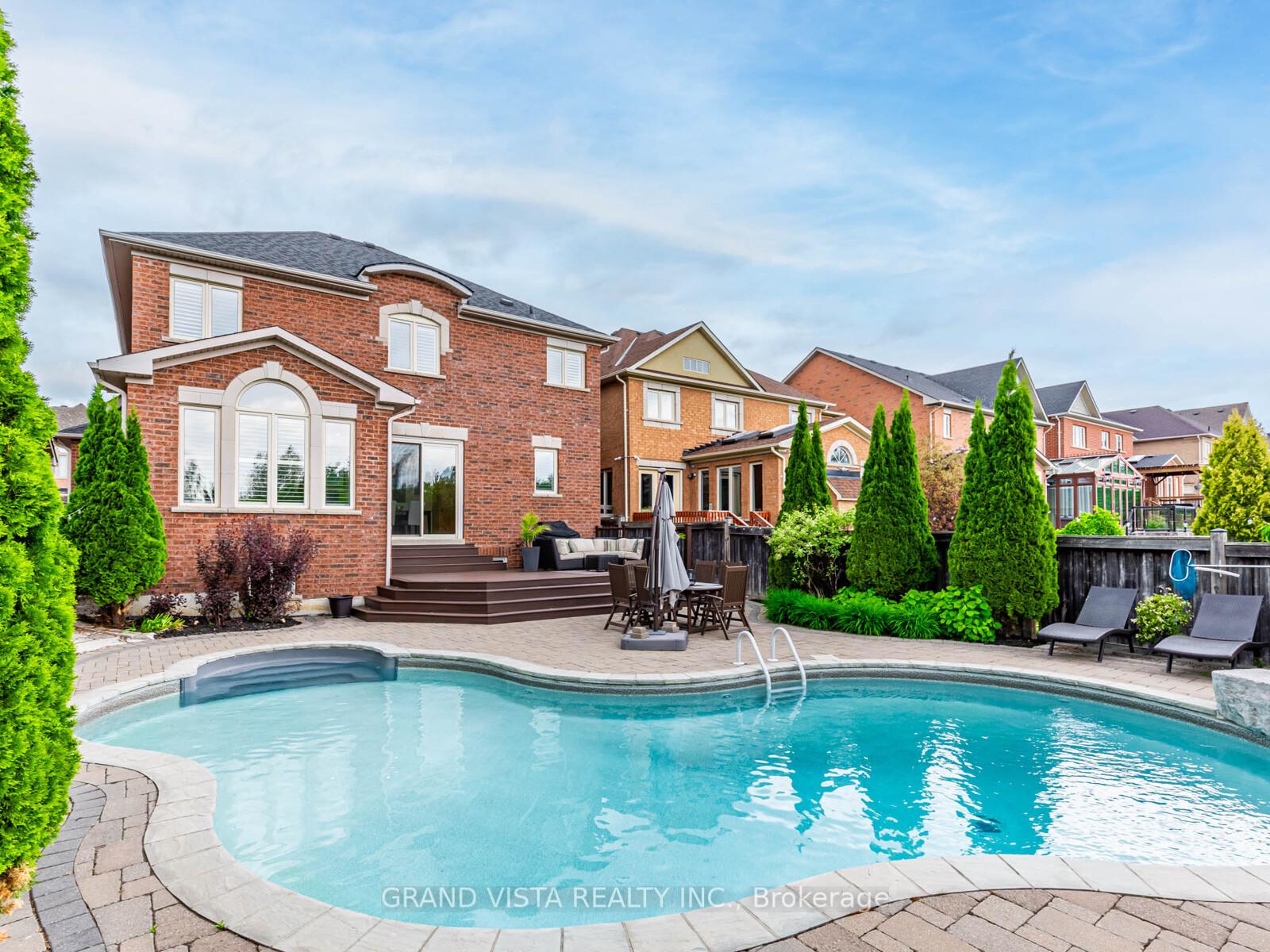 Photo 52 of 31 Routledge Drive, Richmond Hill, Oak Ridges — HOMEH