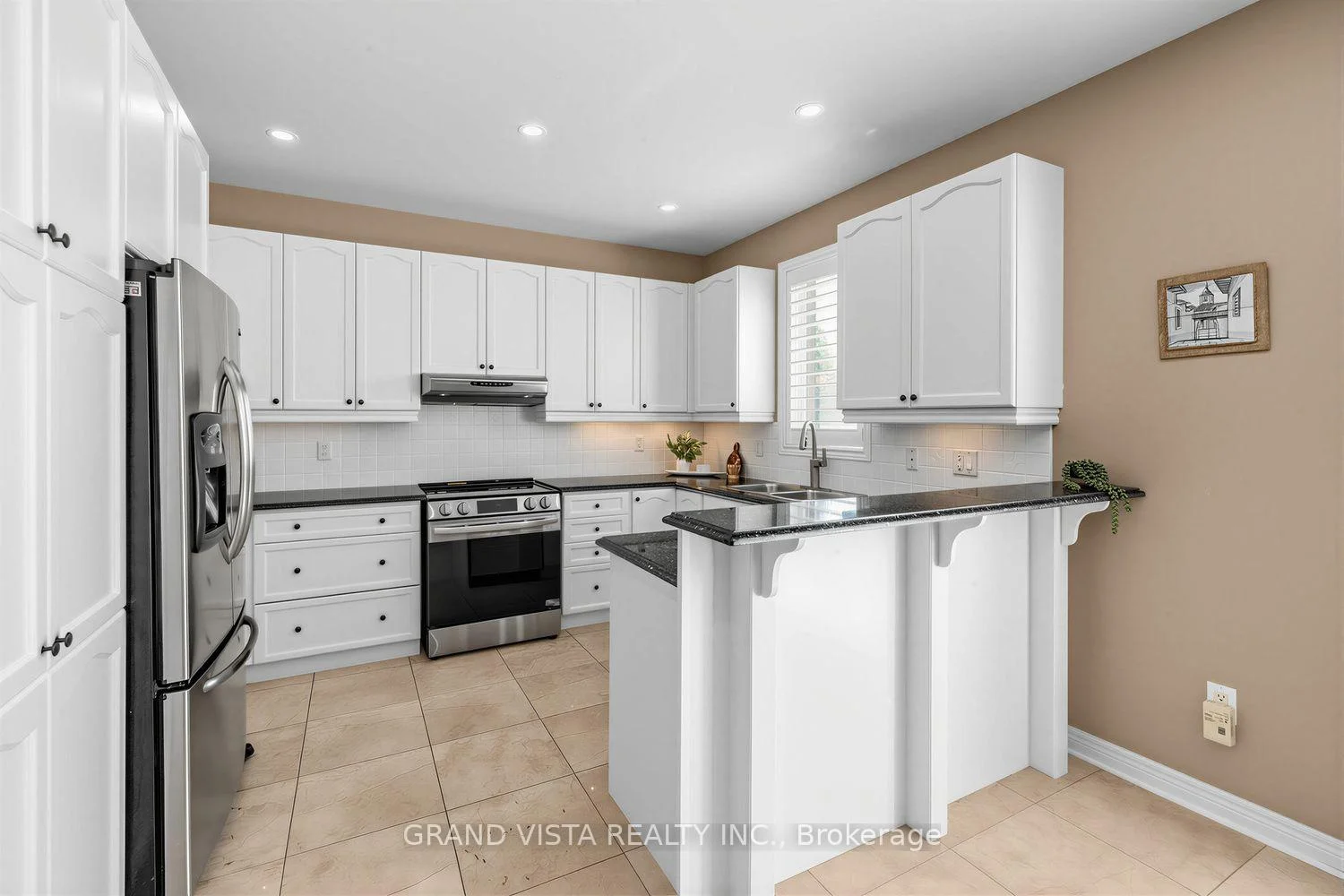 Photo 29 of 31 Routledge Drive, Richmond Hill, Oak Ridges — HOMEH