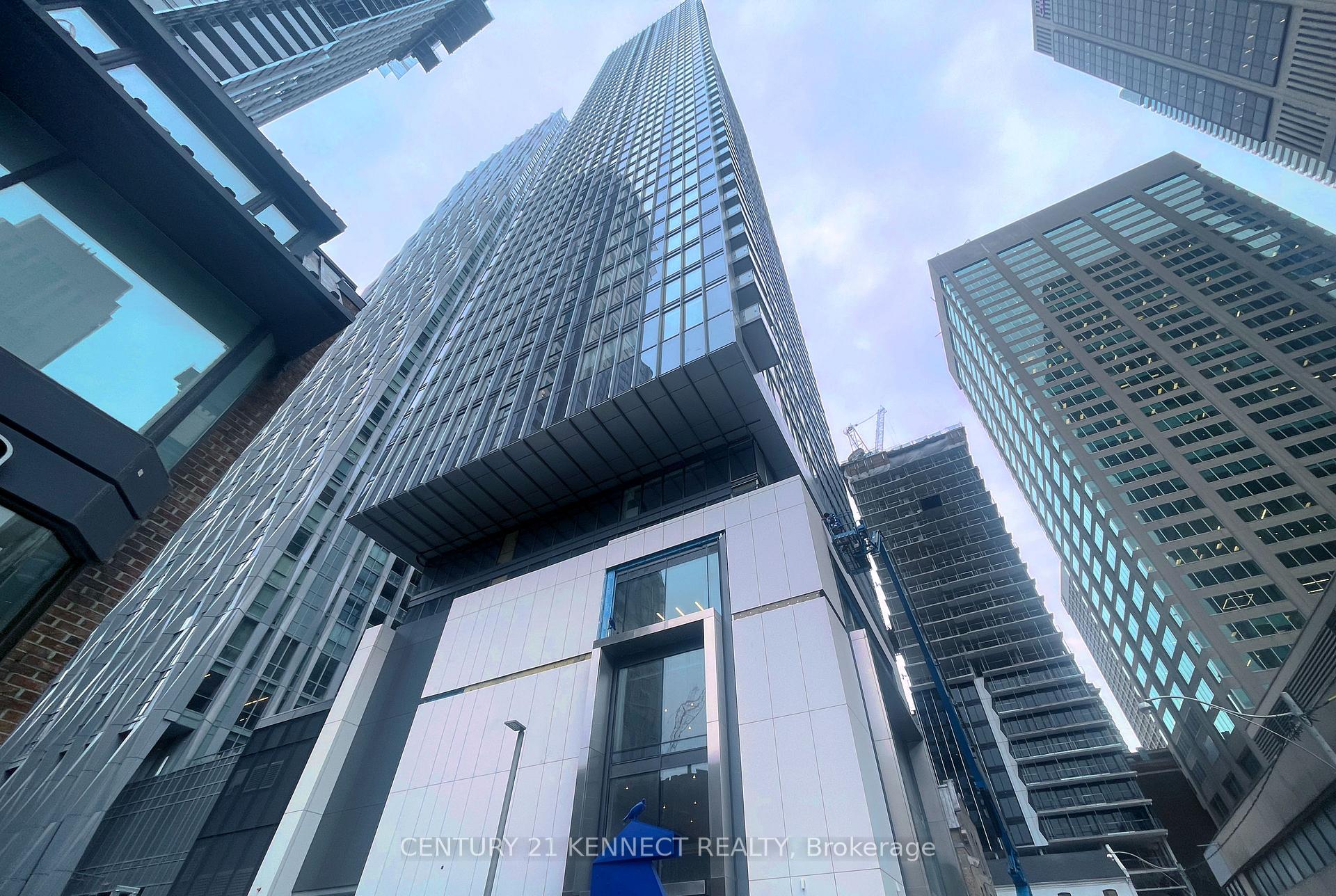Front of Unit 1102, 8 Cumberland Street