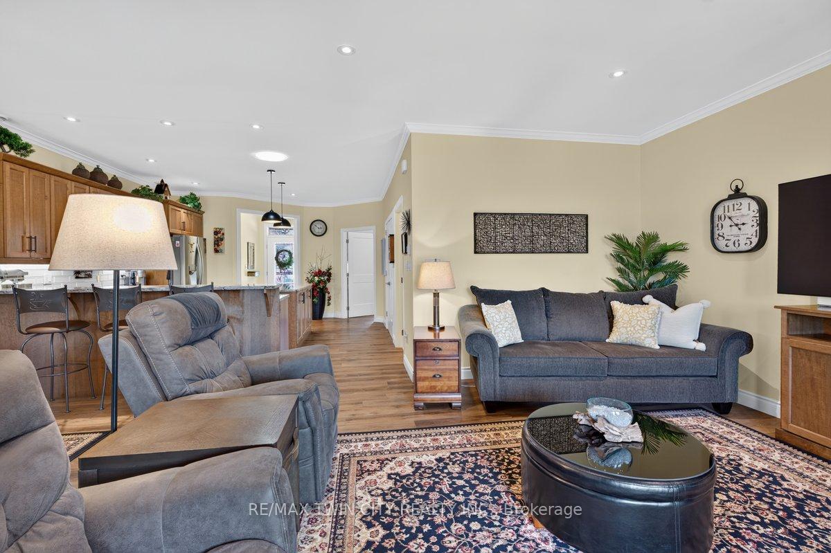 Photo 15 of Unit 7, 410 Ridge Road, Meaford — HOMEH