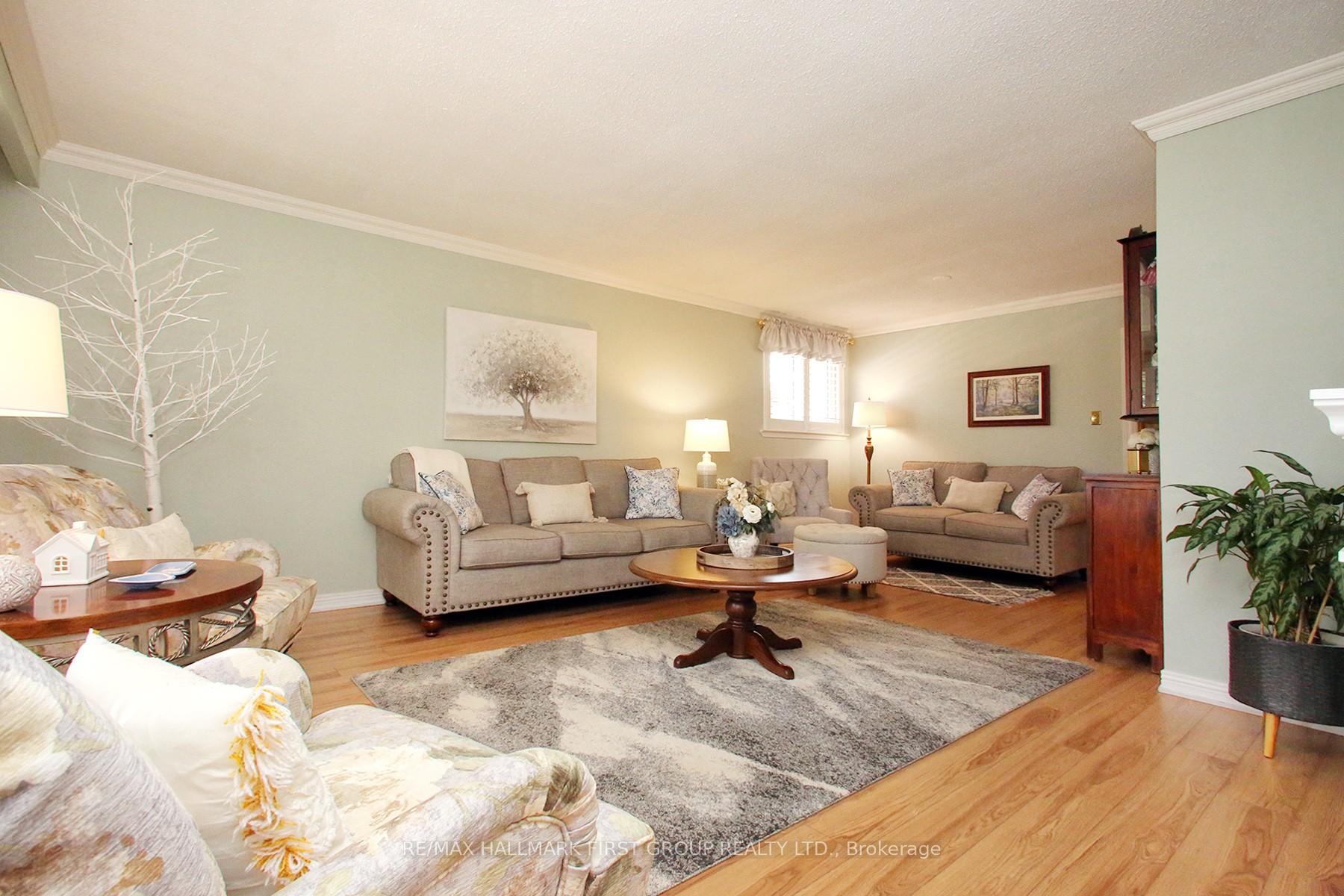 Photo 6 of 10 Calais Street, Whitby, Lynde Creek — HOMEH