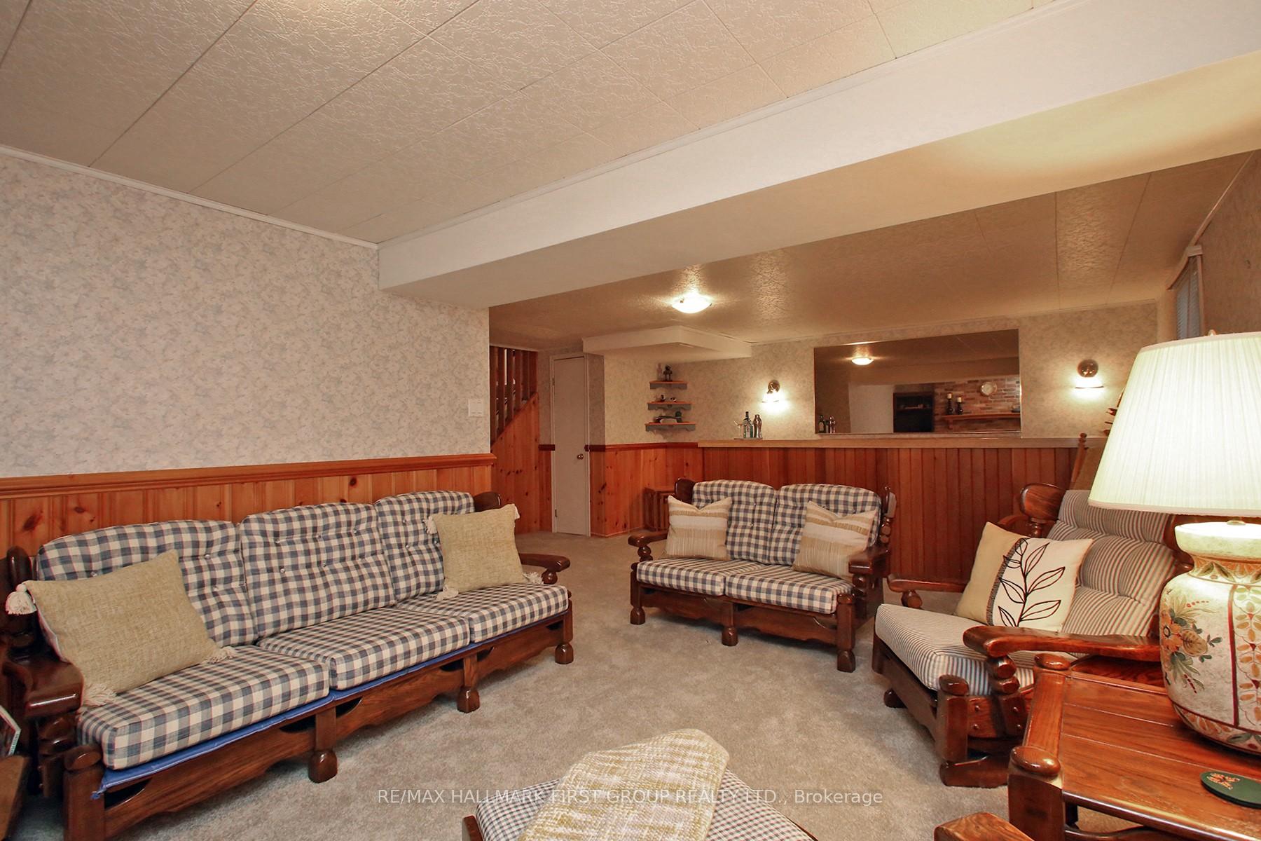 Photo 18 of 10 Calais Street, Whitby, Lynde Creek — HOMEH