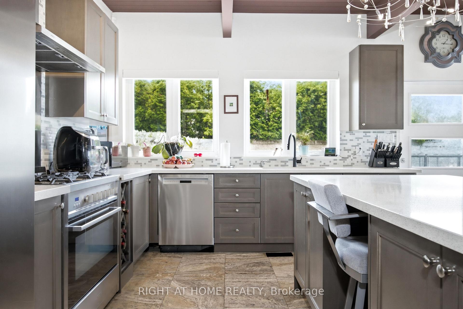Photo 4 of 25260 Maple Beach Road, Brock, Rural Brock — HOMEH