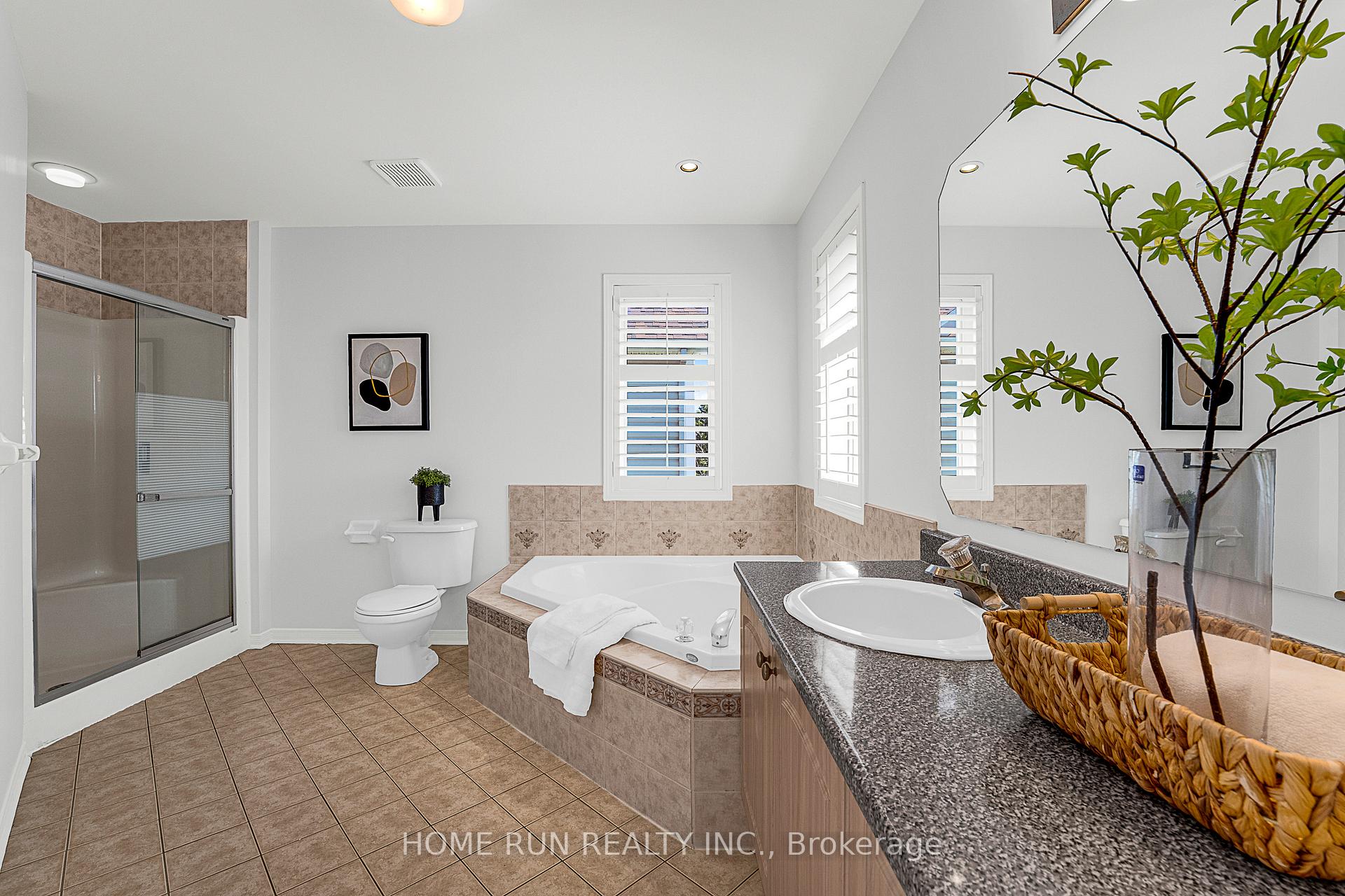 Photo 31 of 5 Cheltonia Way, Ottawa, Kanata - Kanata Lakes/Heritage Hills — HOMEH