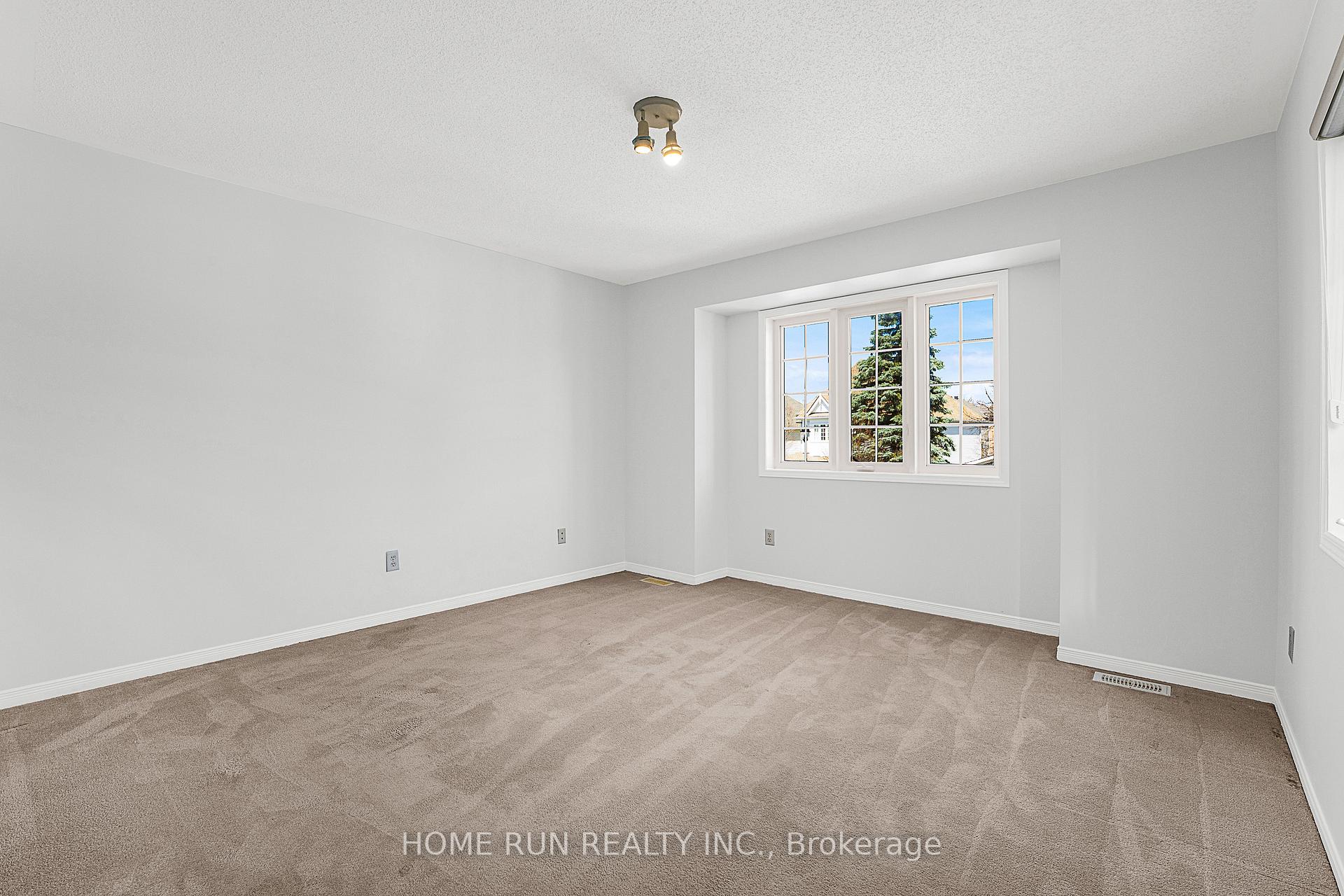 Photo 36 of 5 Cheltonia Way, Ottawa, Kanata - Kanata Lakes/Heritage Hills — HOMEH