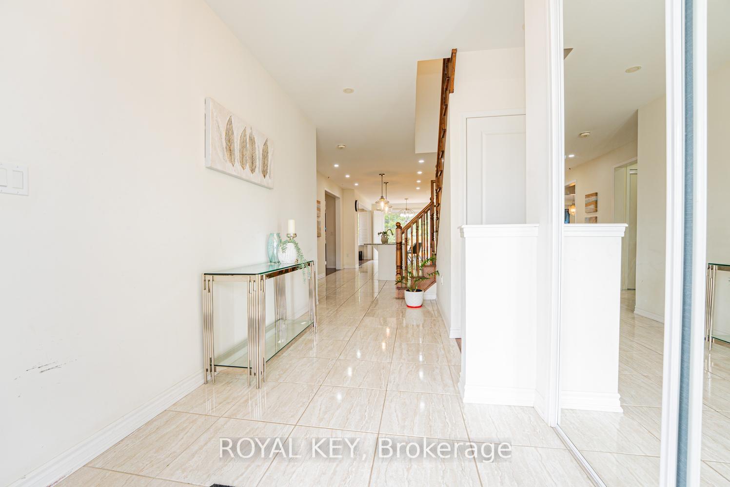 Photo 7 of 348 Equestrian Way, Cambridge, Preston Heights — HOMEH
