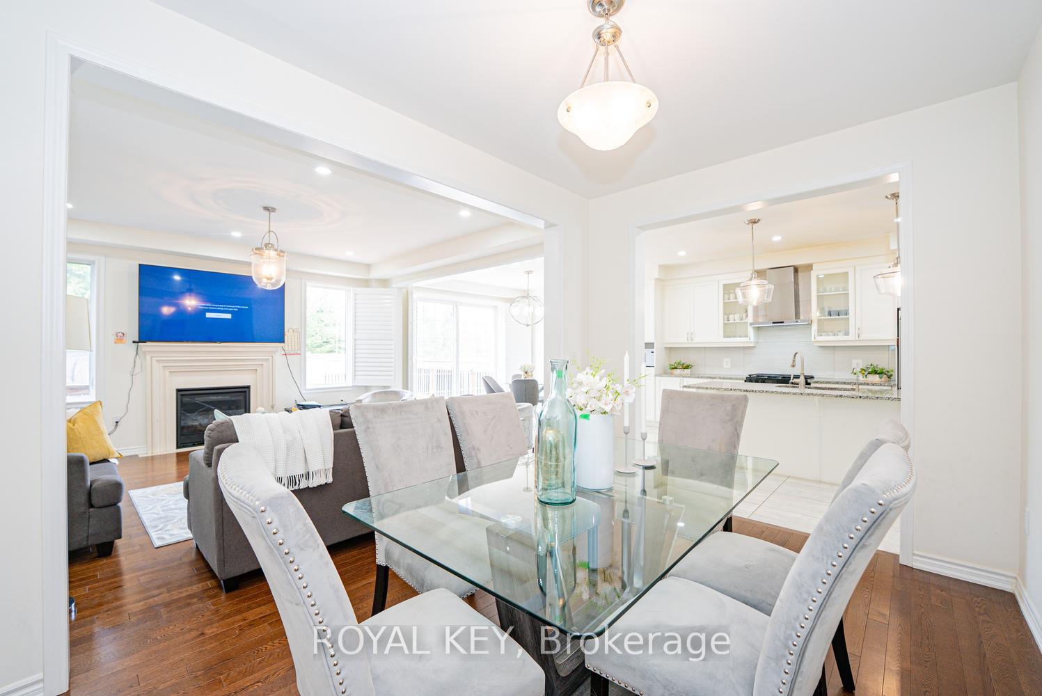 Photo 19 of 348 Equestrian Way, Cambridge, Preston Heights — HOMEH