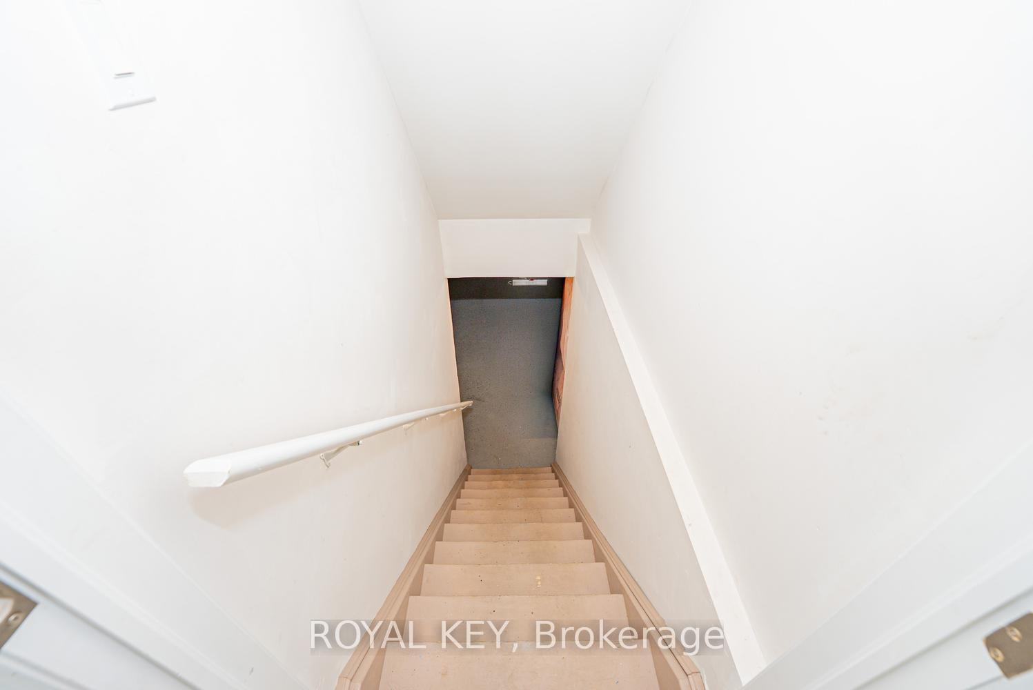 Photo 38 of 348 Equestrian Way, Cambridge, Preston Heights — HOMEH