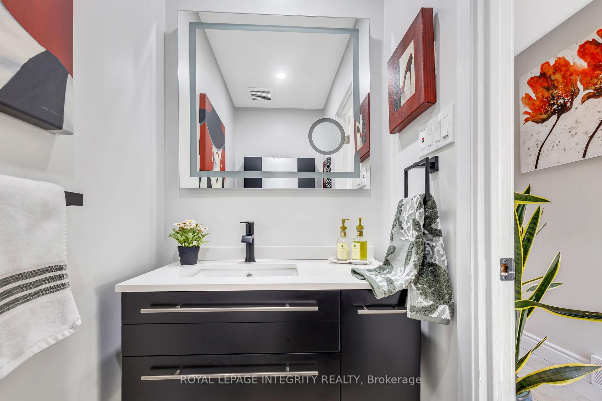 Photo 13 of 11 Glencoe Street, Ottawa, Arlington Woods — HOMEH