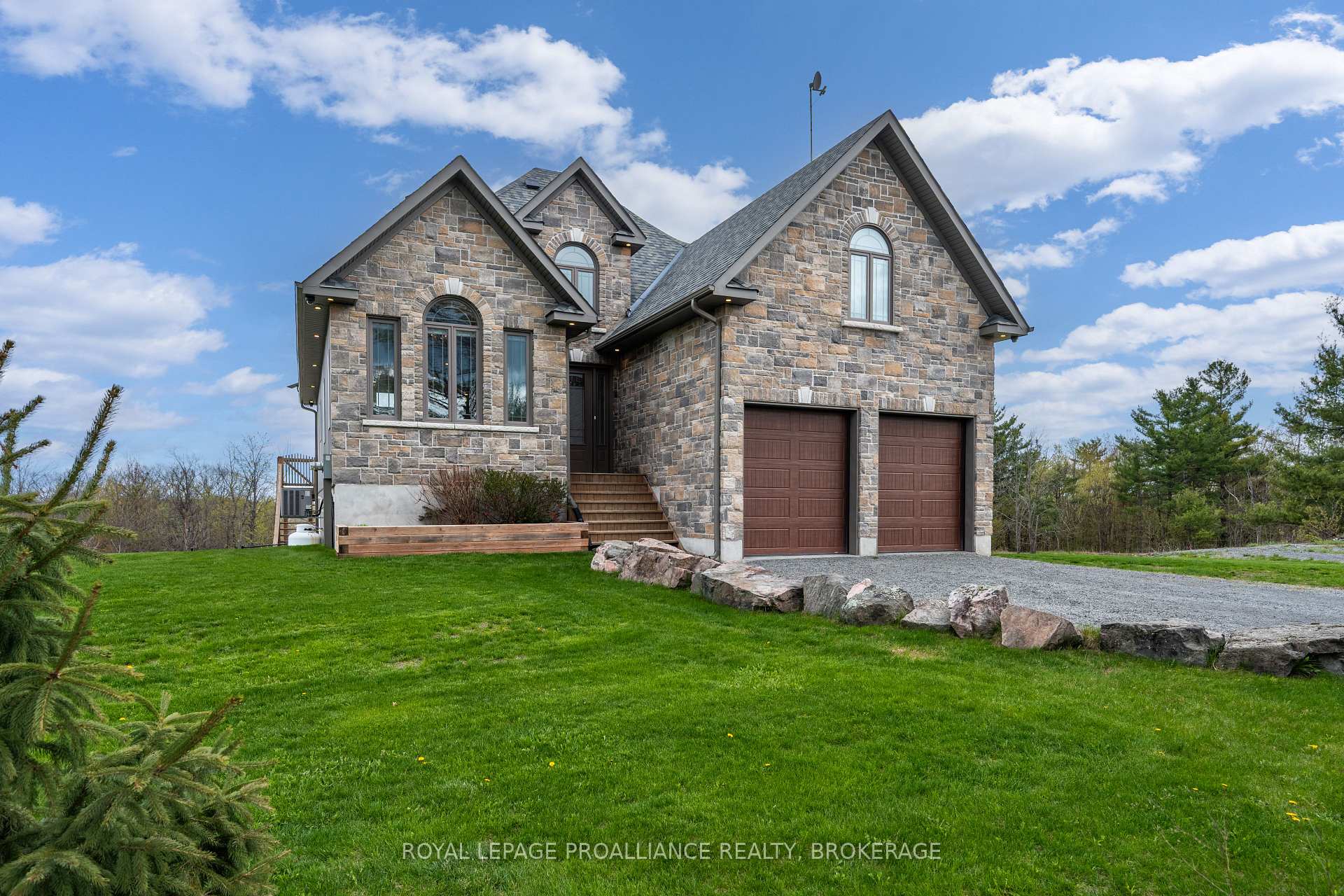 Photo 3 of 5110 Ramparts Road, Frontenac, Frontenac South — HOMEH