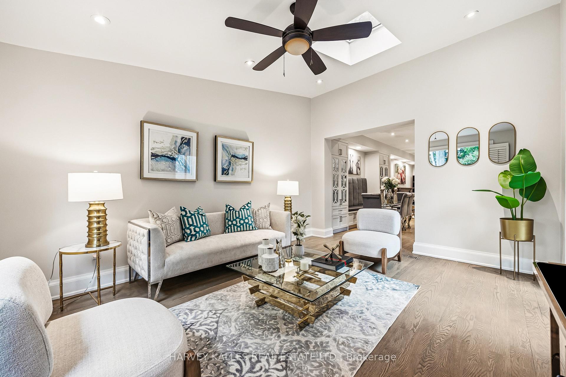 Photo 12 of 232 Belsize Drive, Toronto, Mount Pleasant East — HOMEH