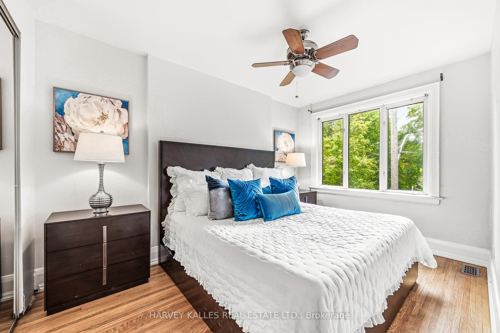 Photo 14 of 232 Belsize Drive, Toronto, Mount Pleasant East — HOMEH