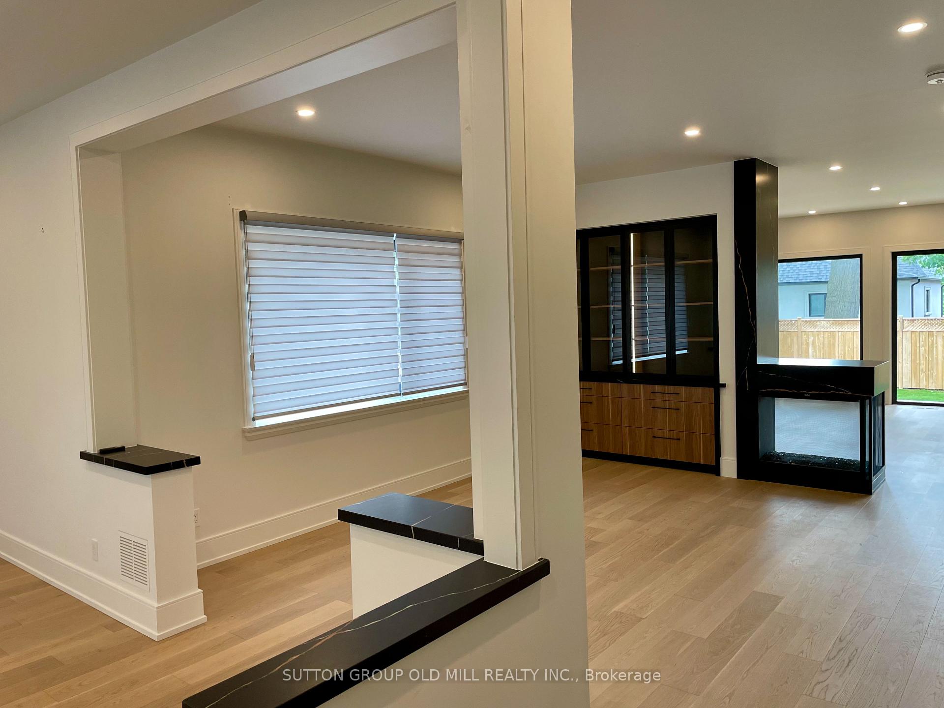Photo 11 of 4 Leamington Avenue, Etobicoke, Stonegate-Queensway — HOMEH
