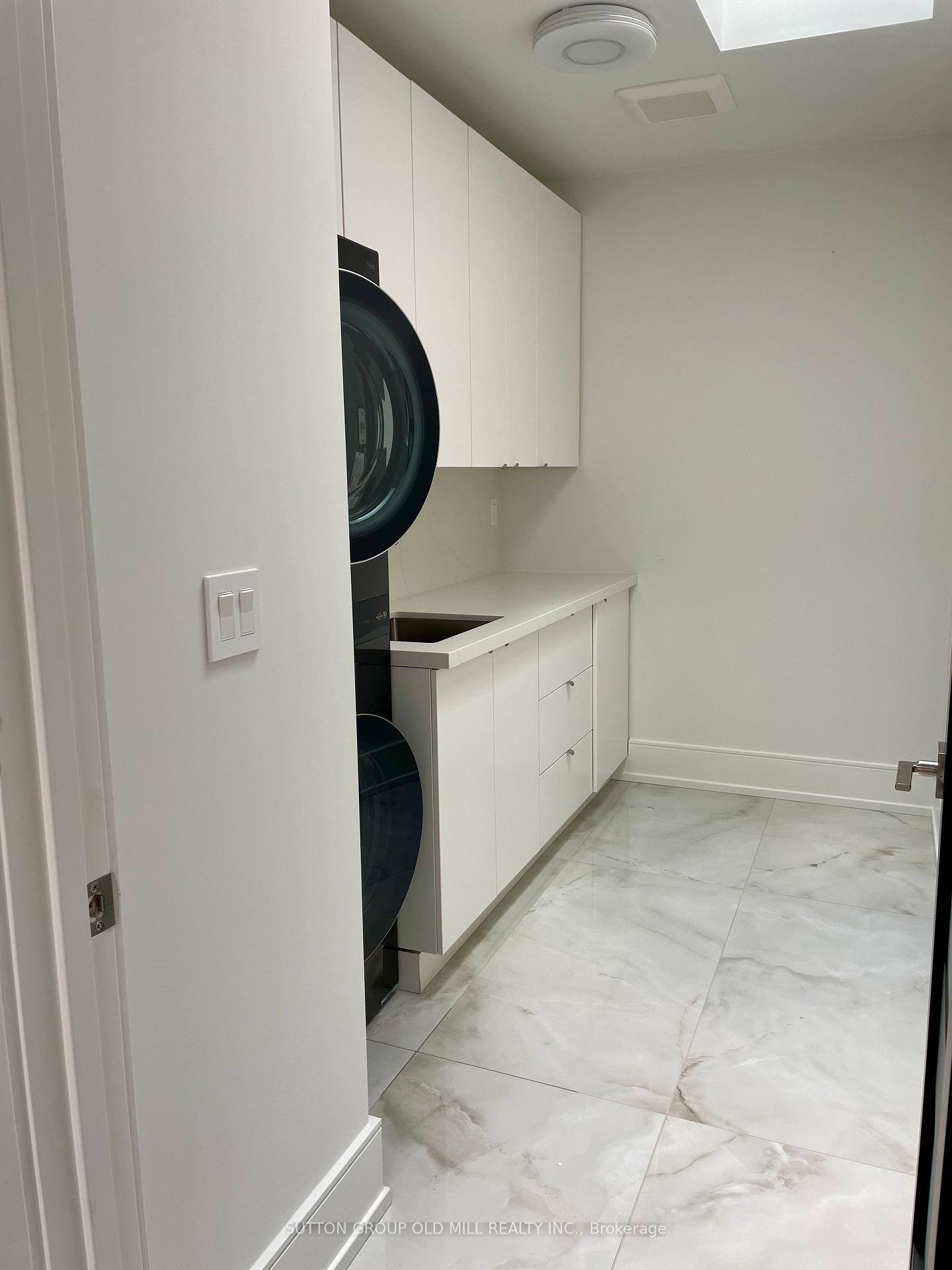 Photo 15 of 4 Leamington Avenue, Etobicoke, Stonegate-Queensway — HOMEH