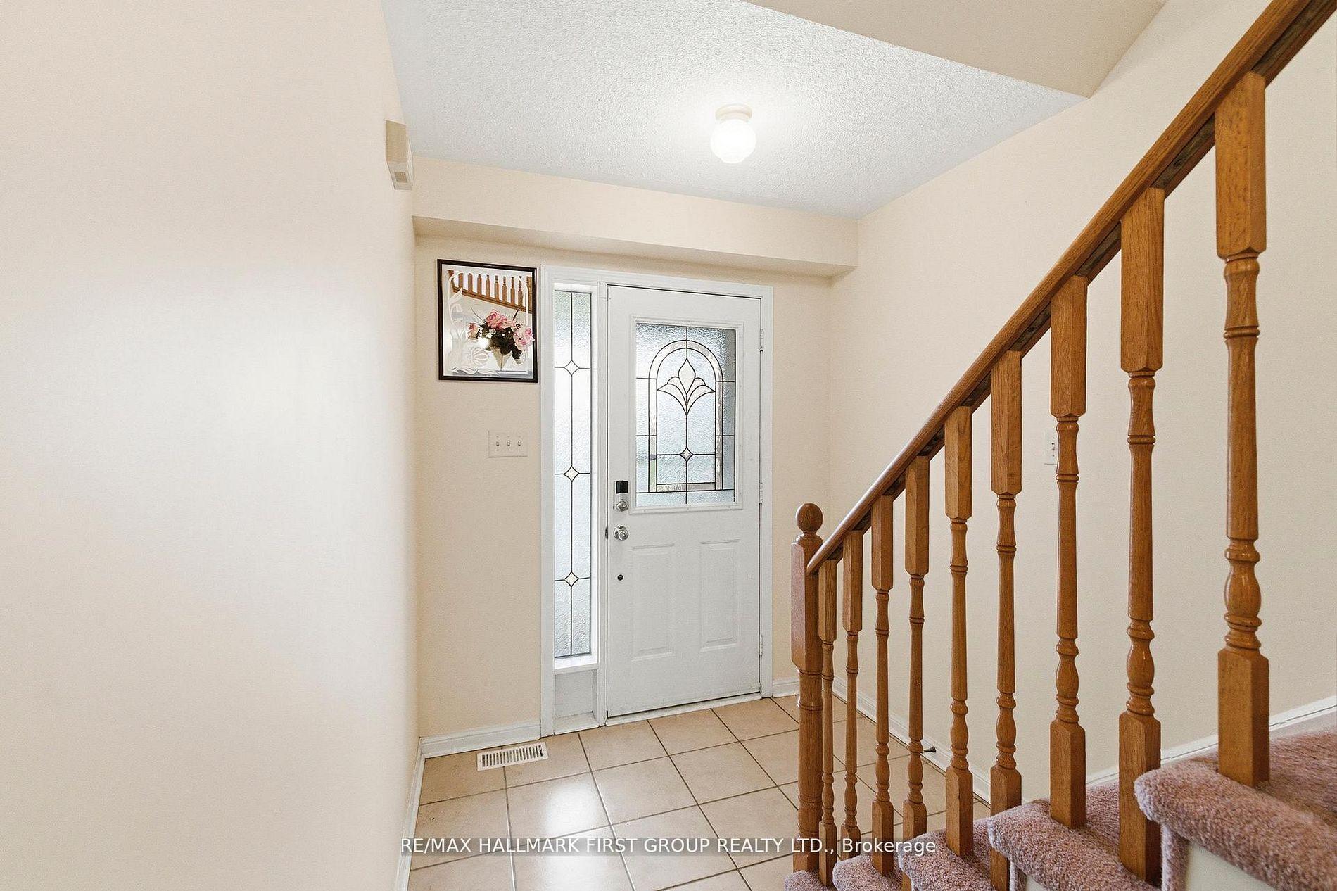 Photo 6 of 32 Samandria Avenue, Whitby, Taunton North — HOMEH