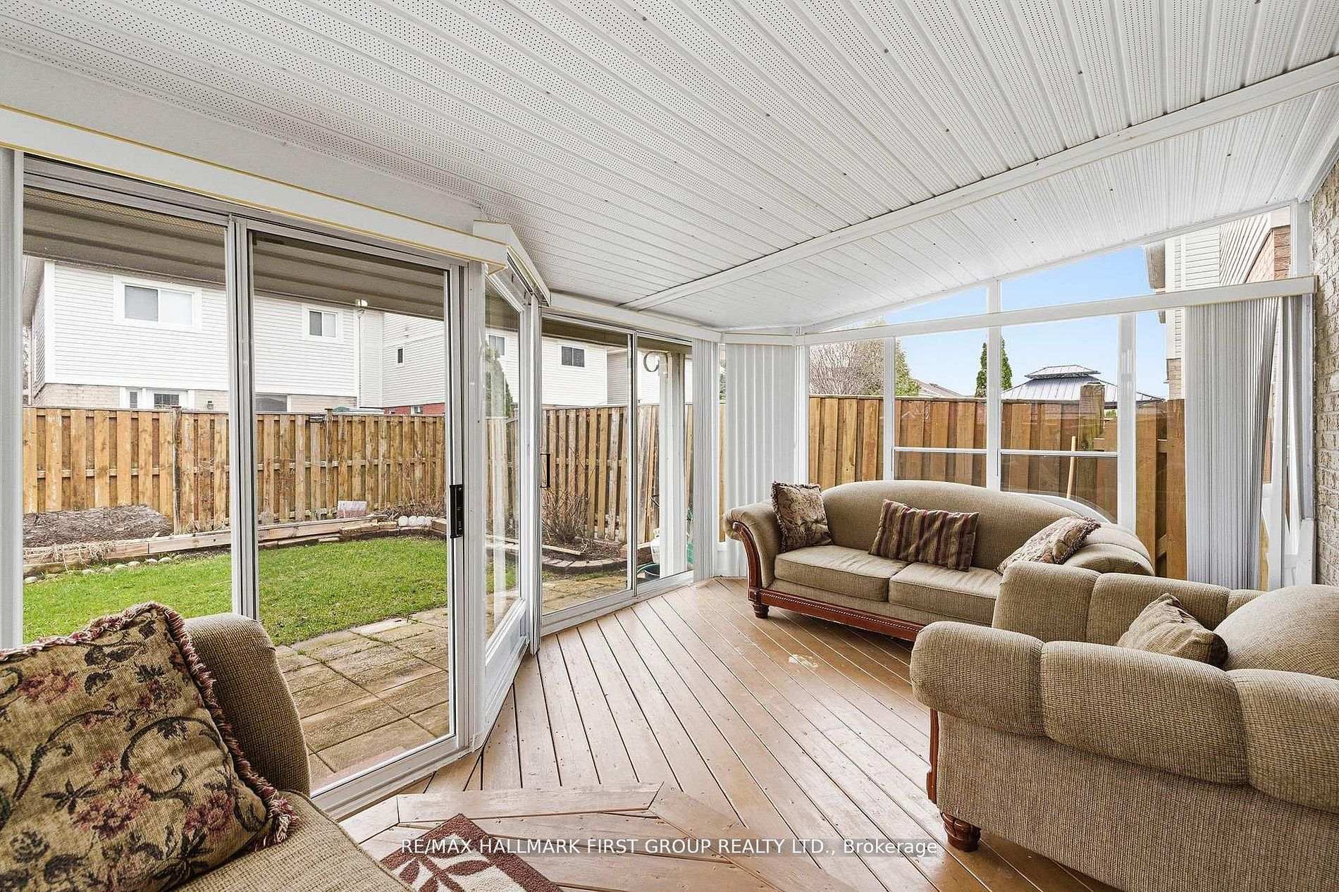 Photo 24 of 32 Samandria Avenue, Whitby, Taunton North — HOMEH