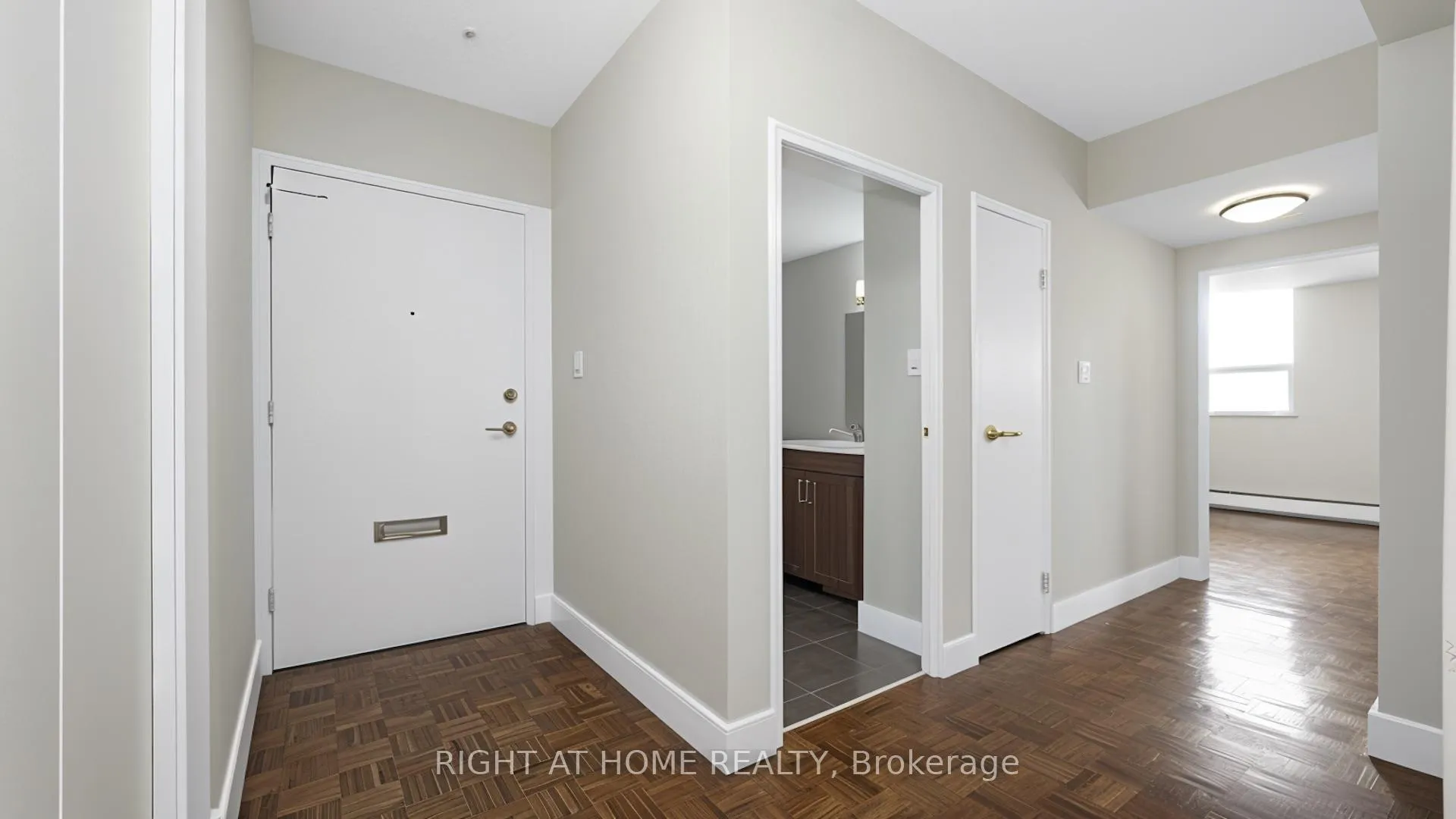 Photo 7 of Unit 1002, 133 Herkimer Street, Hamilton, Durand — HOMEH