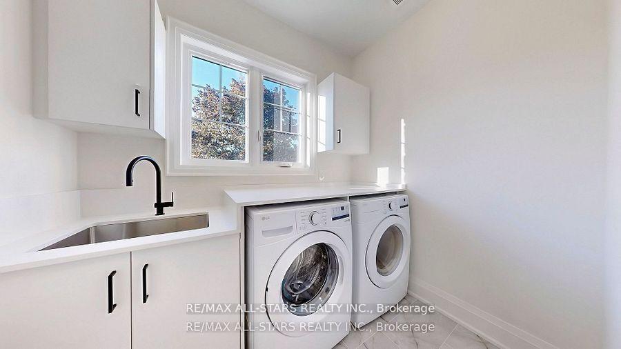 Photo 31 of 50 Third Avenue S, Uxbridge — HOMEH