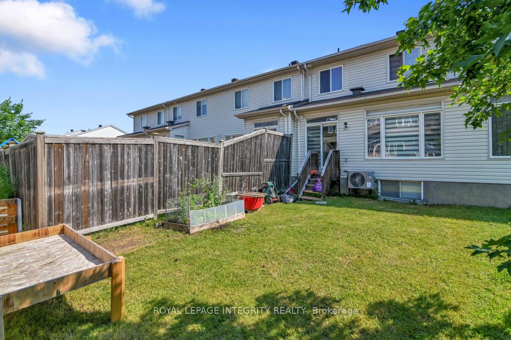 Photo 23 of 161 Romina Street, Ottawa, Kanata - Emerald Meadows/Trailwest — HOMEH