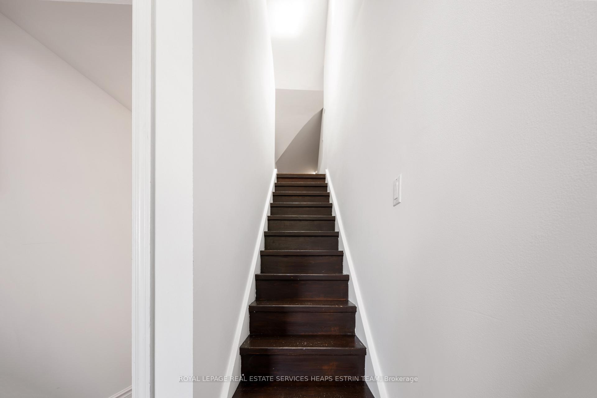 Photo 14 of Unit 2nd,3rd, 124 Argyle Street, Toronto, Trinity-Bellwoods — HOMEH
