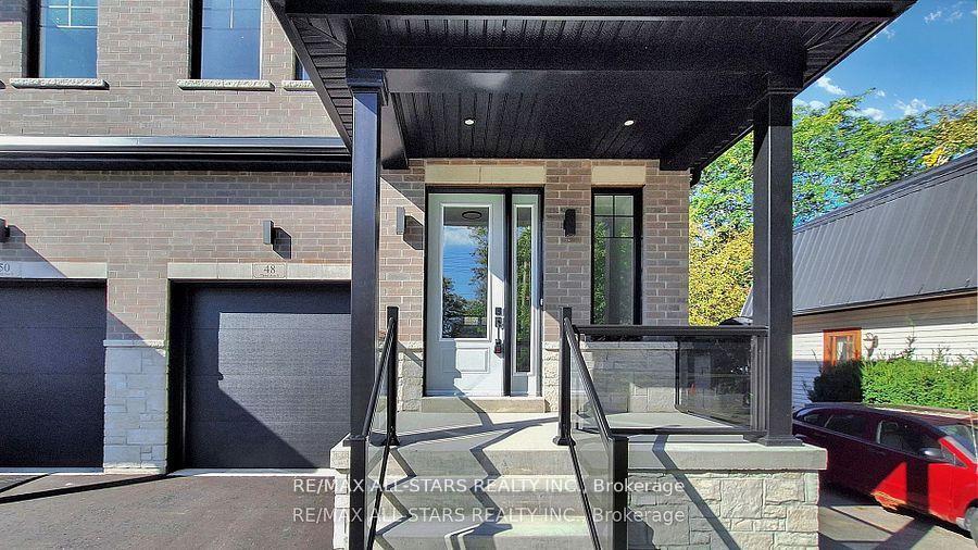 Photo 4 of 48 Third Avenue S, Uxbridge — HOMEH