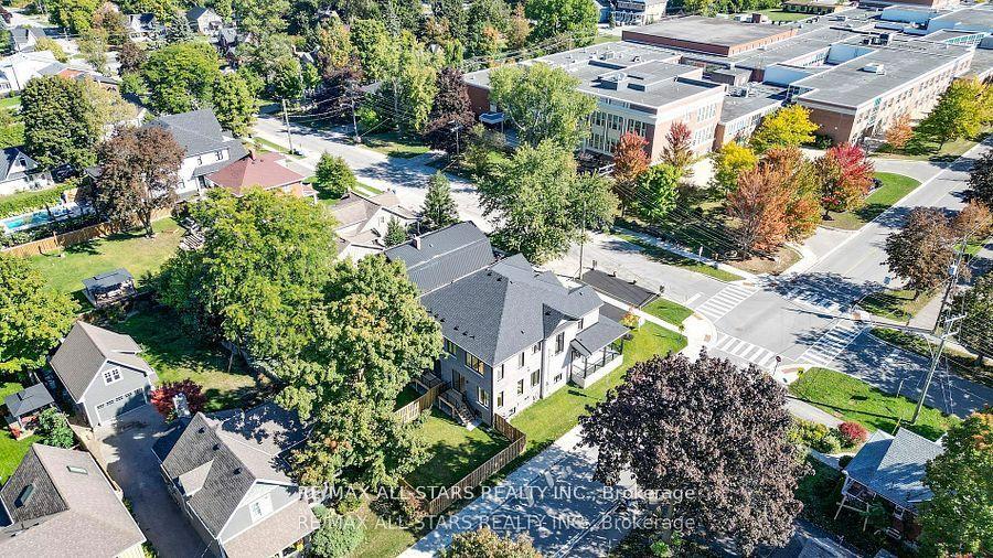 Photo 43 of 48 Third Avenue S, Uxbridge — HOMEH