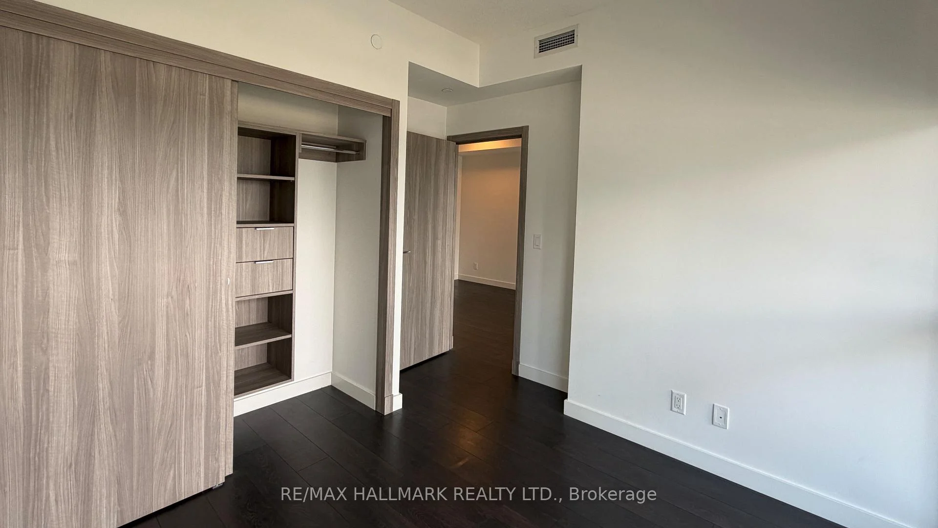 Photo 14 of Unit 1211, 27 Mcmahon Drive, North York, Bayview Village — HOMEH