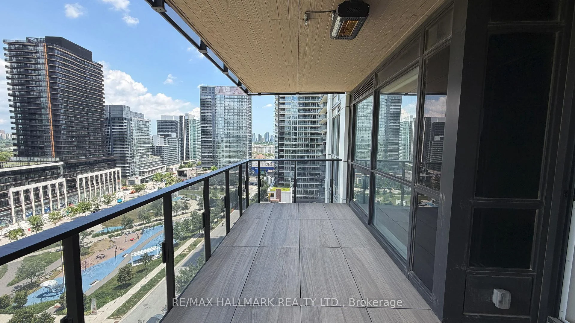 Photo 17 of Unit 1211, 27 Mcmahon Drive, North York, Bayview Village — HOMEH