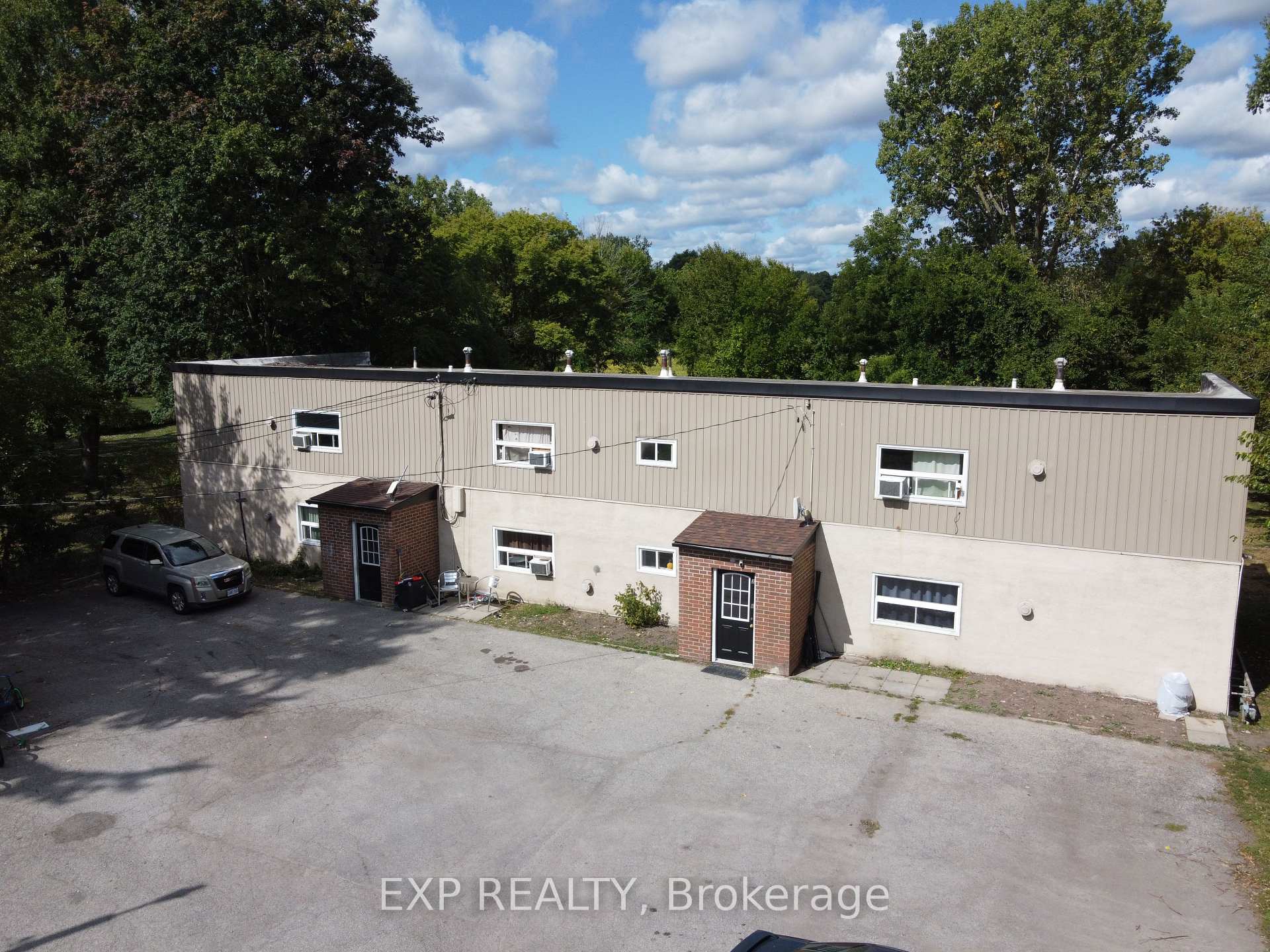 Photo 1 of 172 Diltz Road, Haldimand, Dunnville — HOMEH