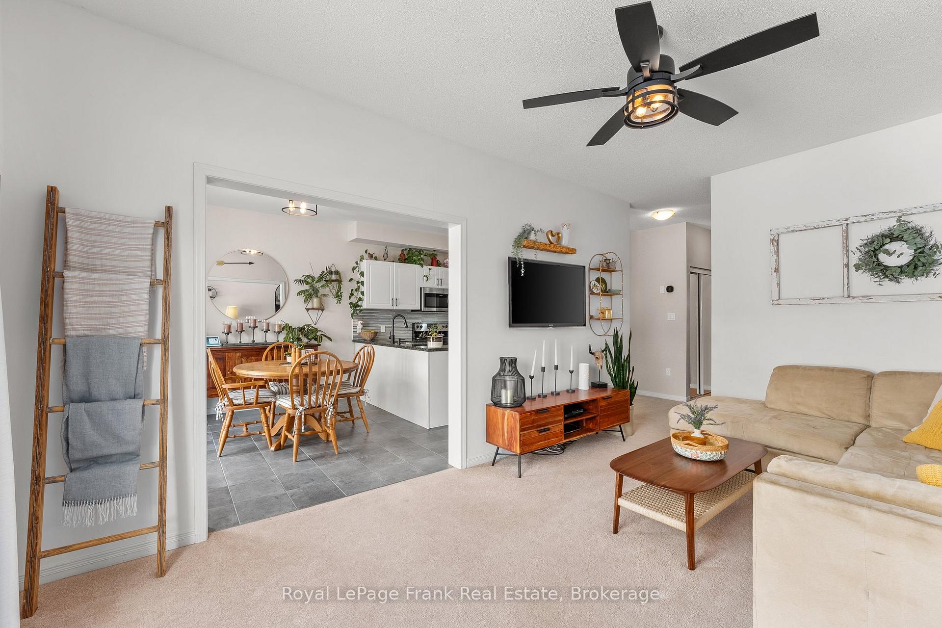 Photo 8 of 2086 Galloway Street, Innisfil, Alcona — HOMEH